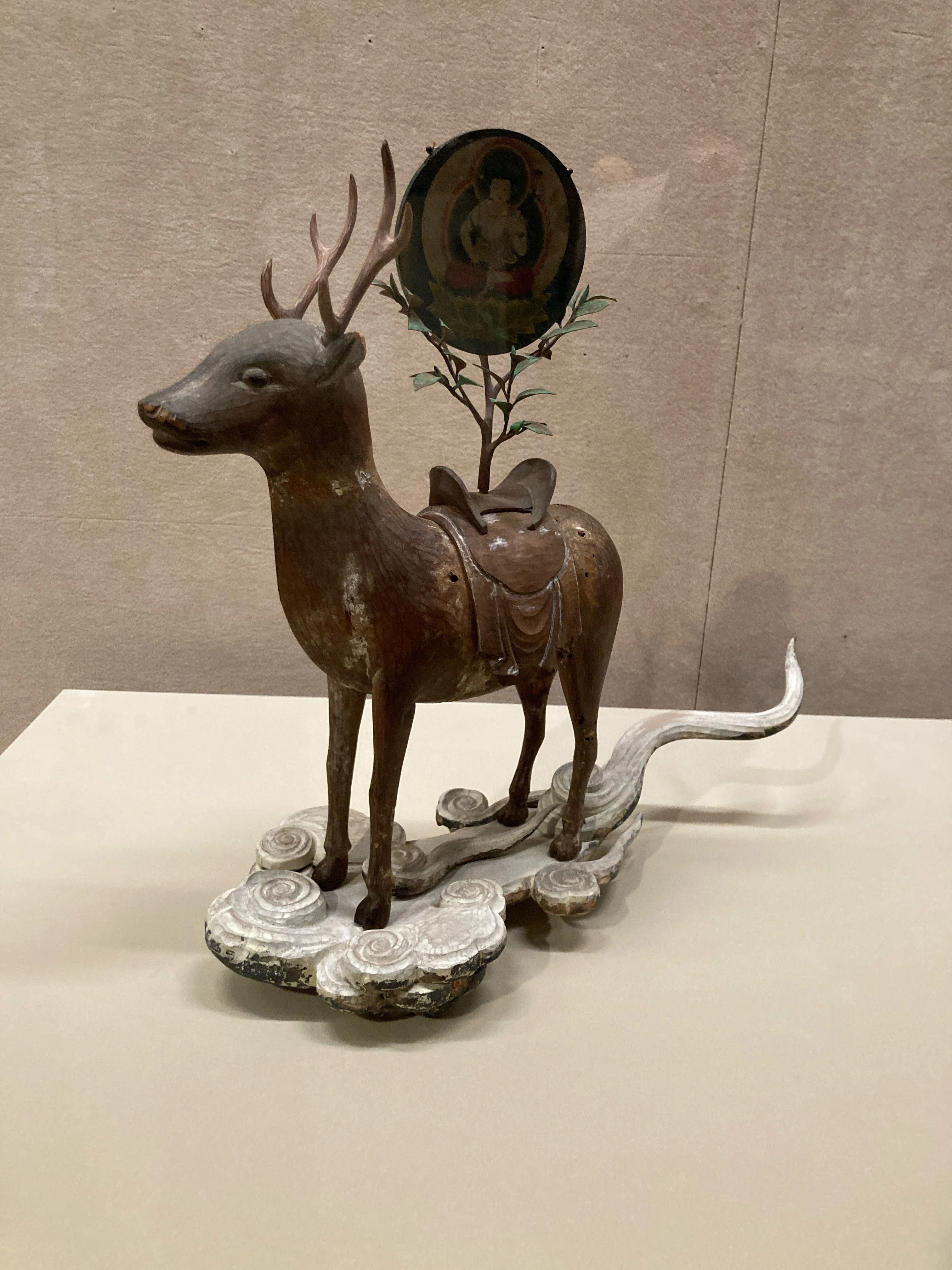 古美術品の補作作品】 須田悦弘展 ｜松濤美術館（2024〜2025開催）｜a.n