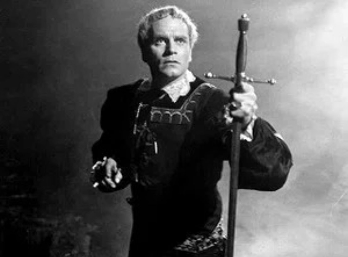 ローレンス・オリヴィエ 『ハムレット』 ： 亡霊・復讐・狂気の