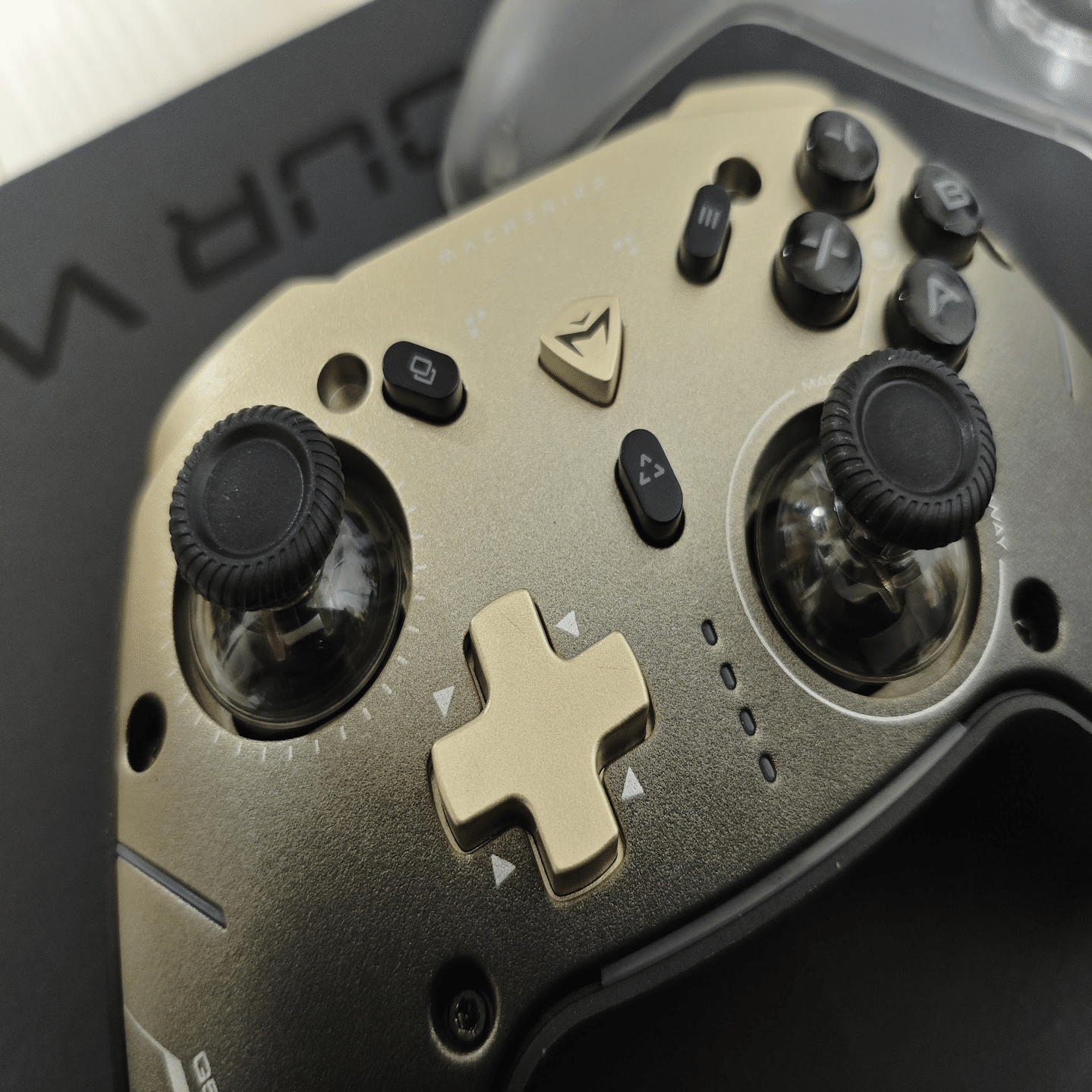 PC・Switch向けゲームコントローラー】MACHENIKE G5 PRO V2 レビュー