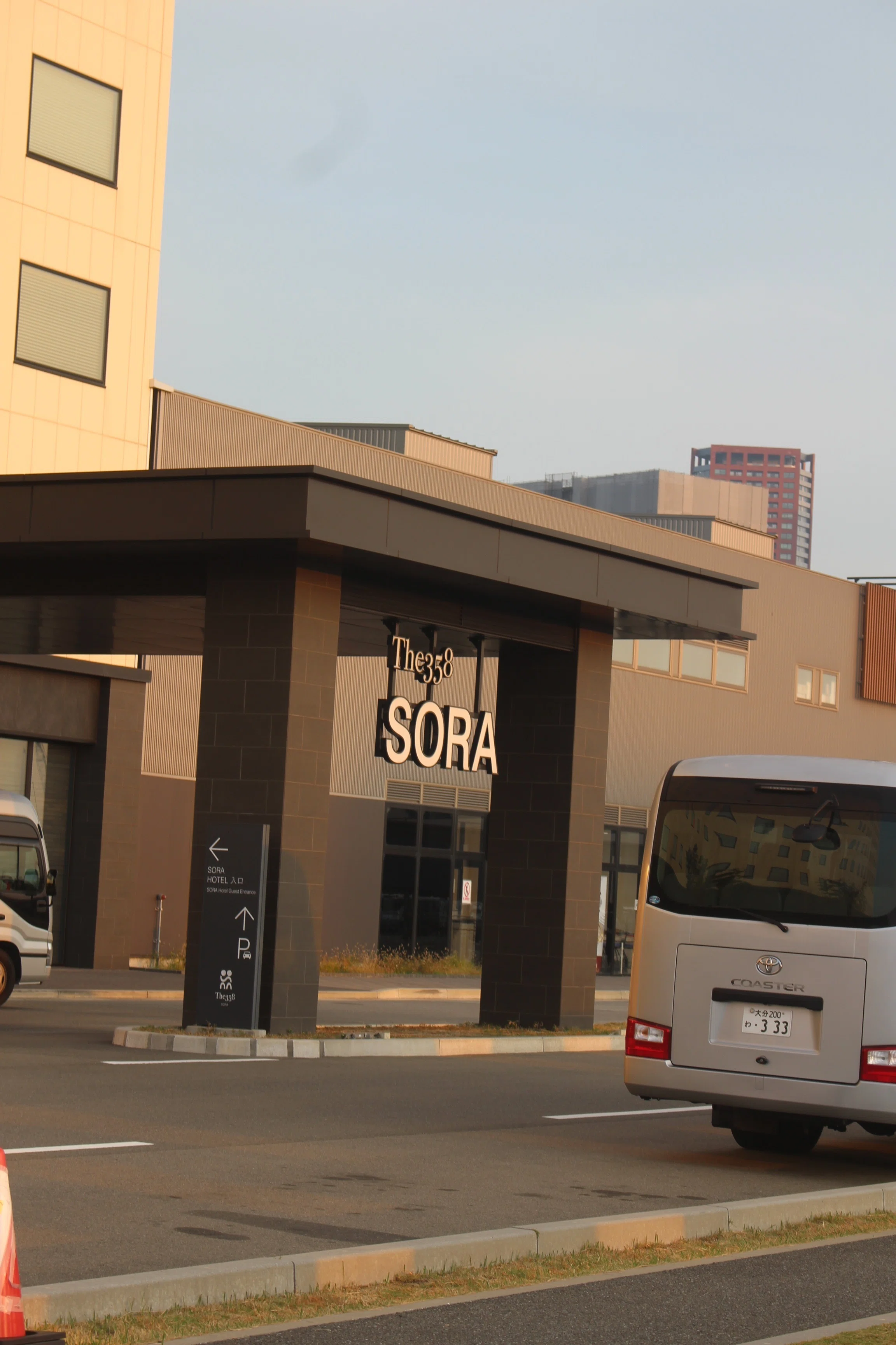 The 358 蟹＆ステーキ食べ放題ビュッフェ｜菱幸産業株式会社 西日本