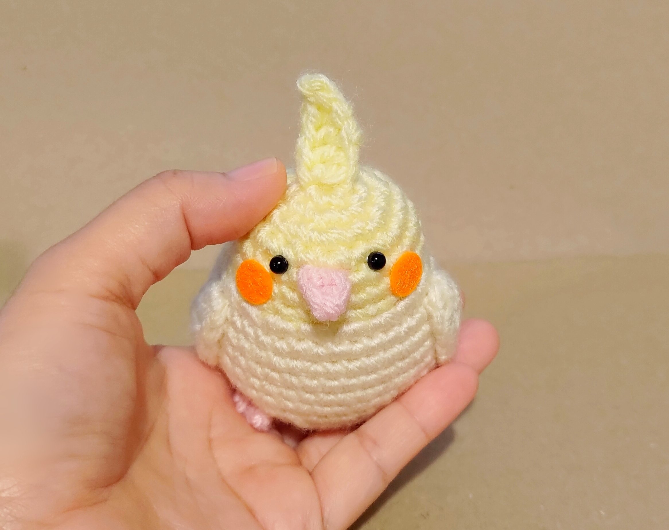 オカメインコのあみぐるみ 編み物】オカメインコのあみぐるみ｜Min