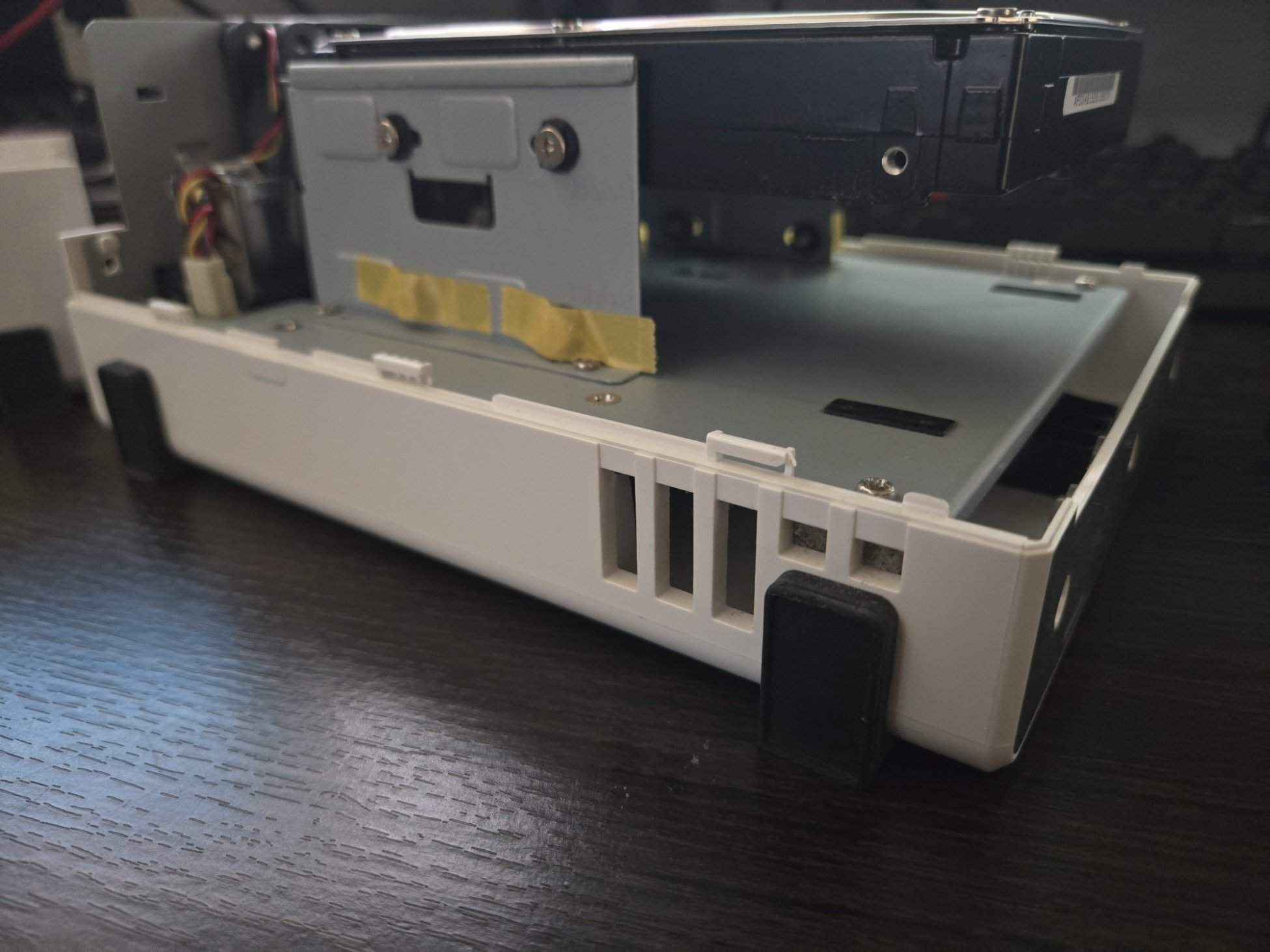 synology DS216 3T HDDx2本(81時間)つき 片肺運用のSynology DS216jにDiskを足してRAID化する｜みけねこ