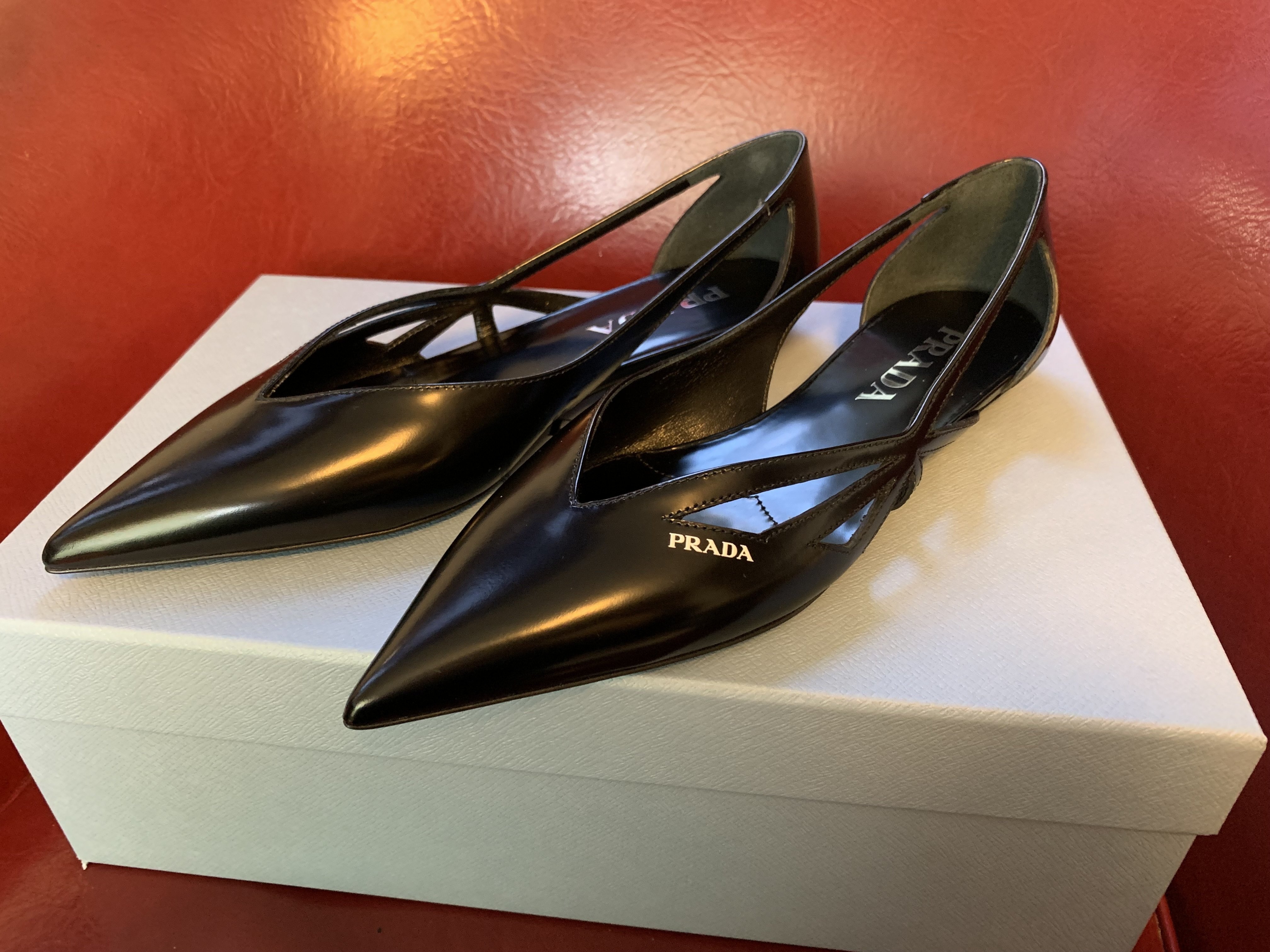 PRADA】自分の美学を詰めこんだ靴を買った話【自問自答