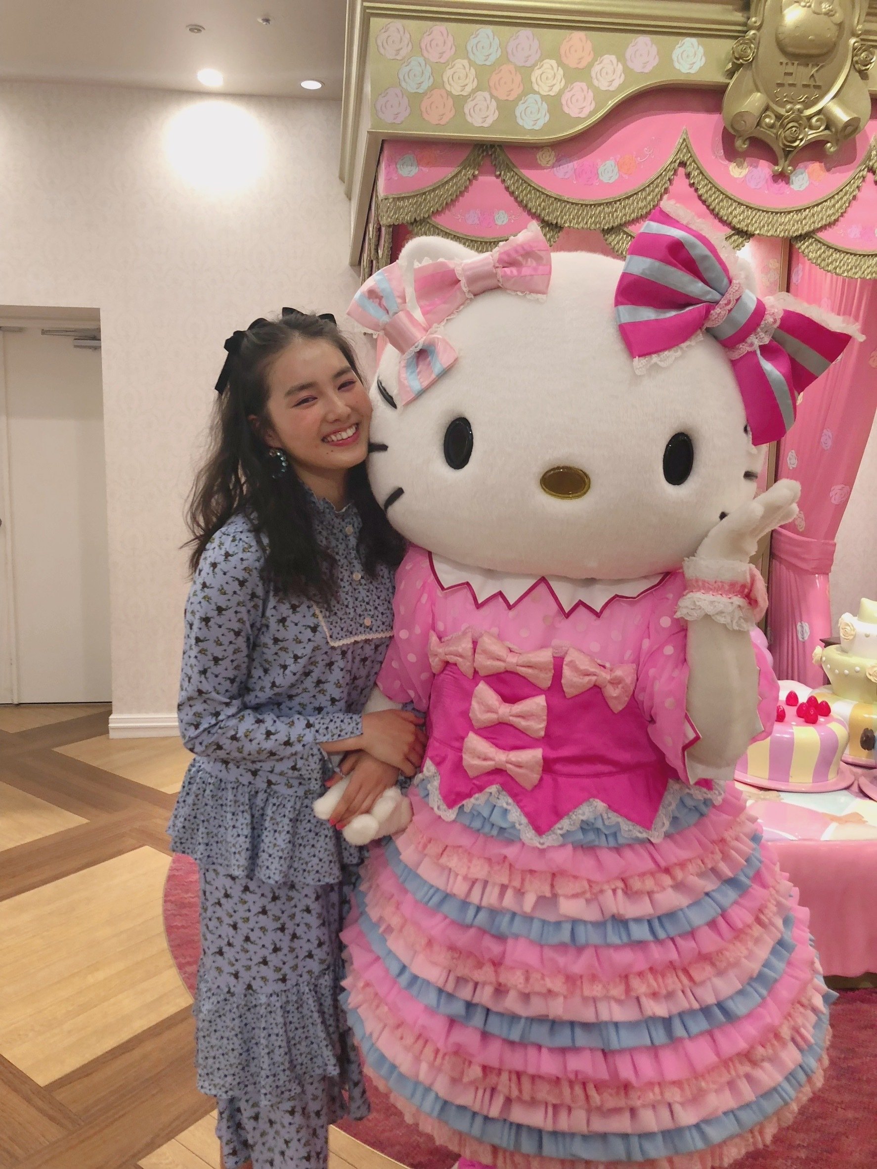 夢をかなえた女性シリーズ ハローキティ DREAM REVUR1 エリザベス1世