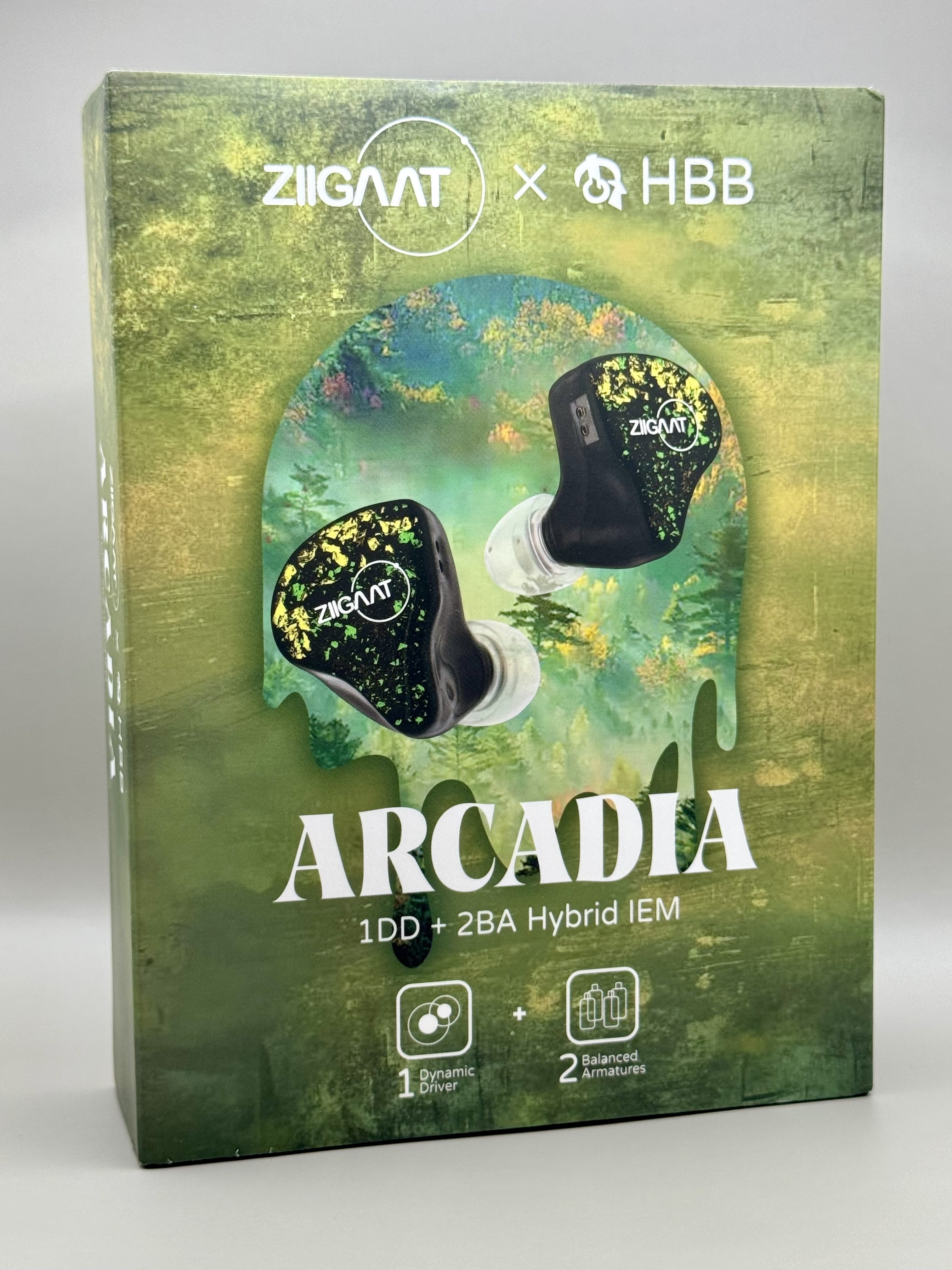 ZiiGaat Arcadiaのレビュー｜ラルフ・ヒンクリー