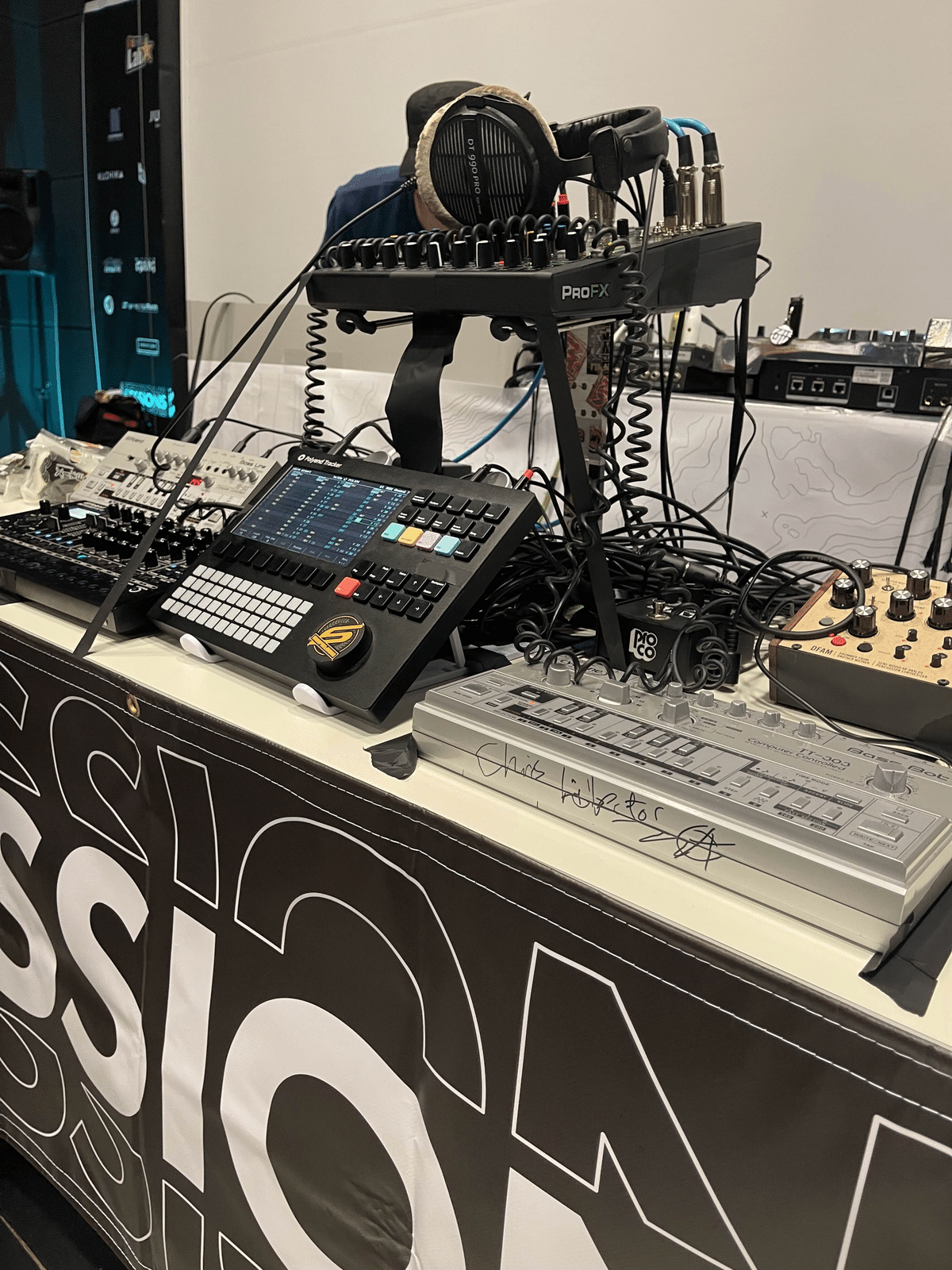 DJ SHARPNELマシンライブin日本科学未来館SESSIONS x draw();の
