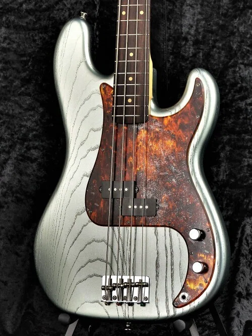 激軽!“ライトアッシュ2P”|Freedom Custom Guitar Research Co 激軽!“ライトアッシュ2P”|Freedom Custom Guitar Research Co