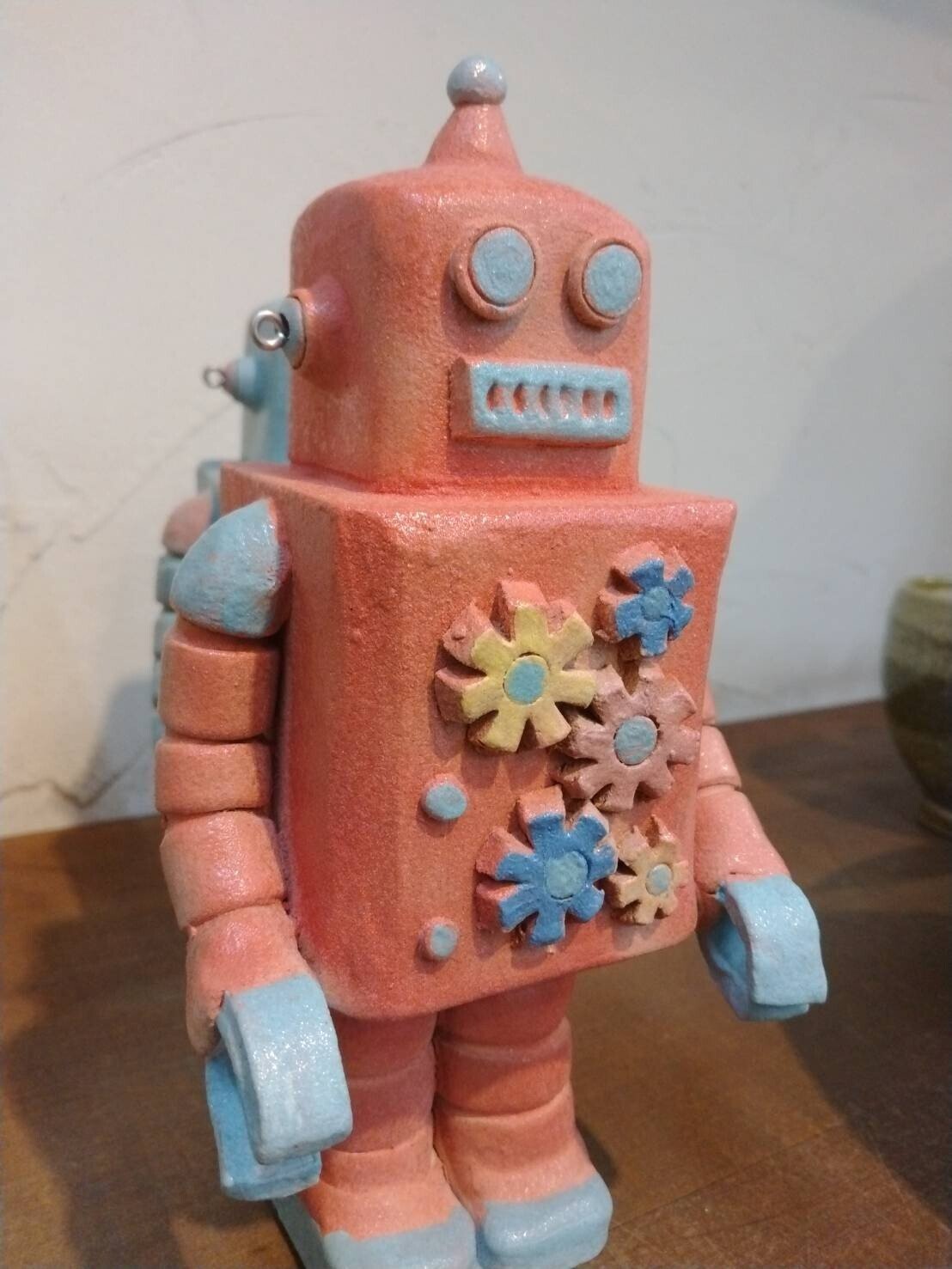 僕はみんなを守るヒーローになるんだ！｜益子焼ロボット誕生物語｜陶芸