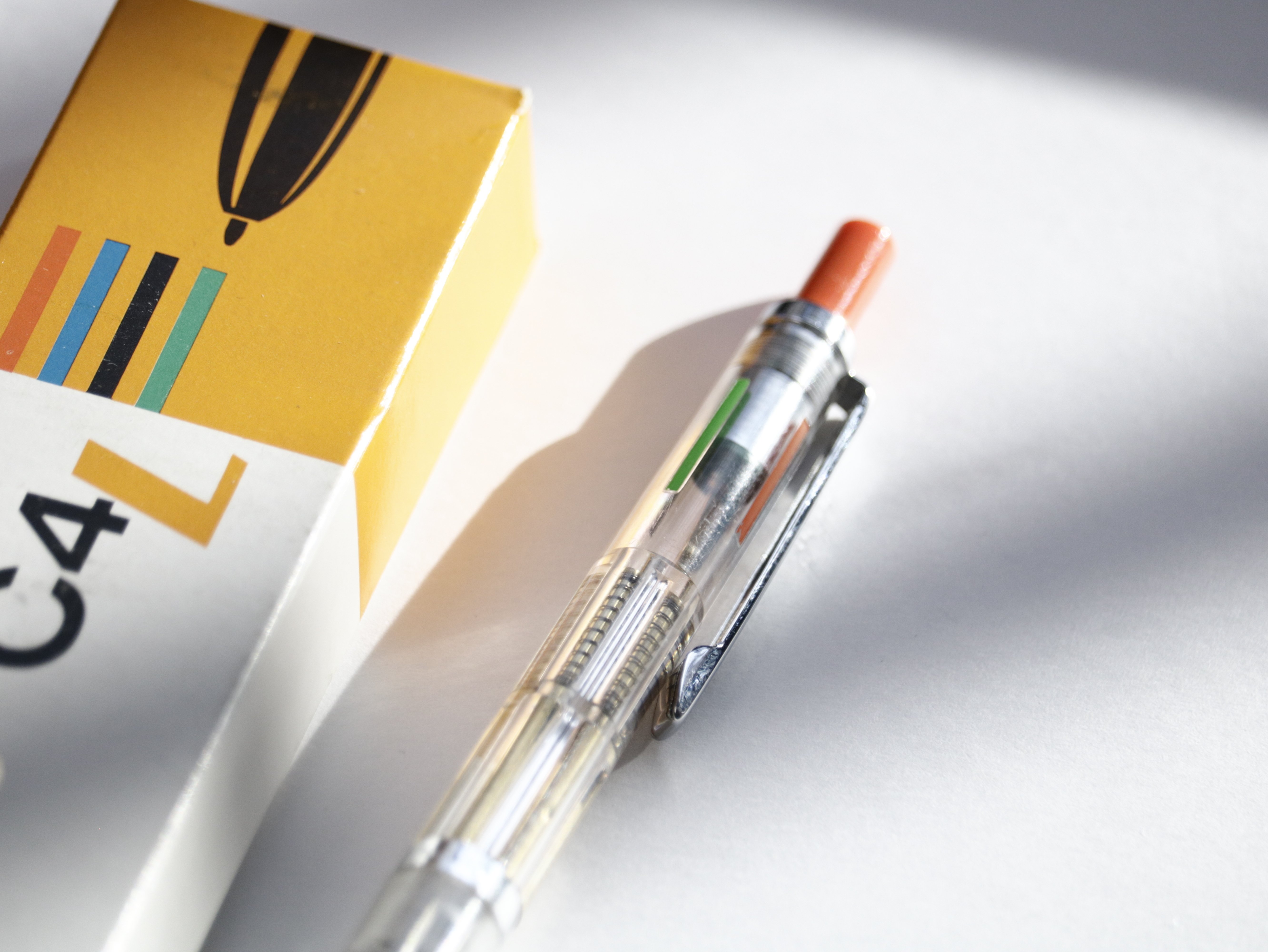 筆記具 geha c4 Amazon.co.jp: geha C4 Gehar 4 Color Ballpoint Pen Writing