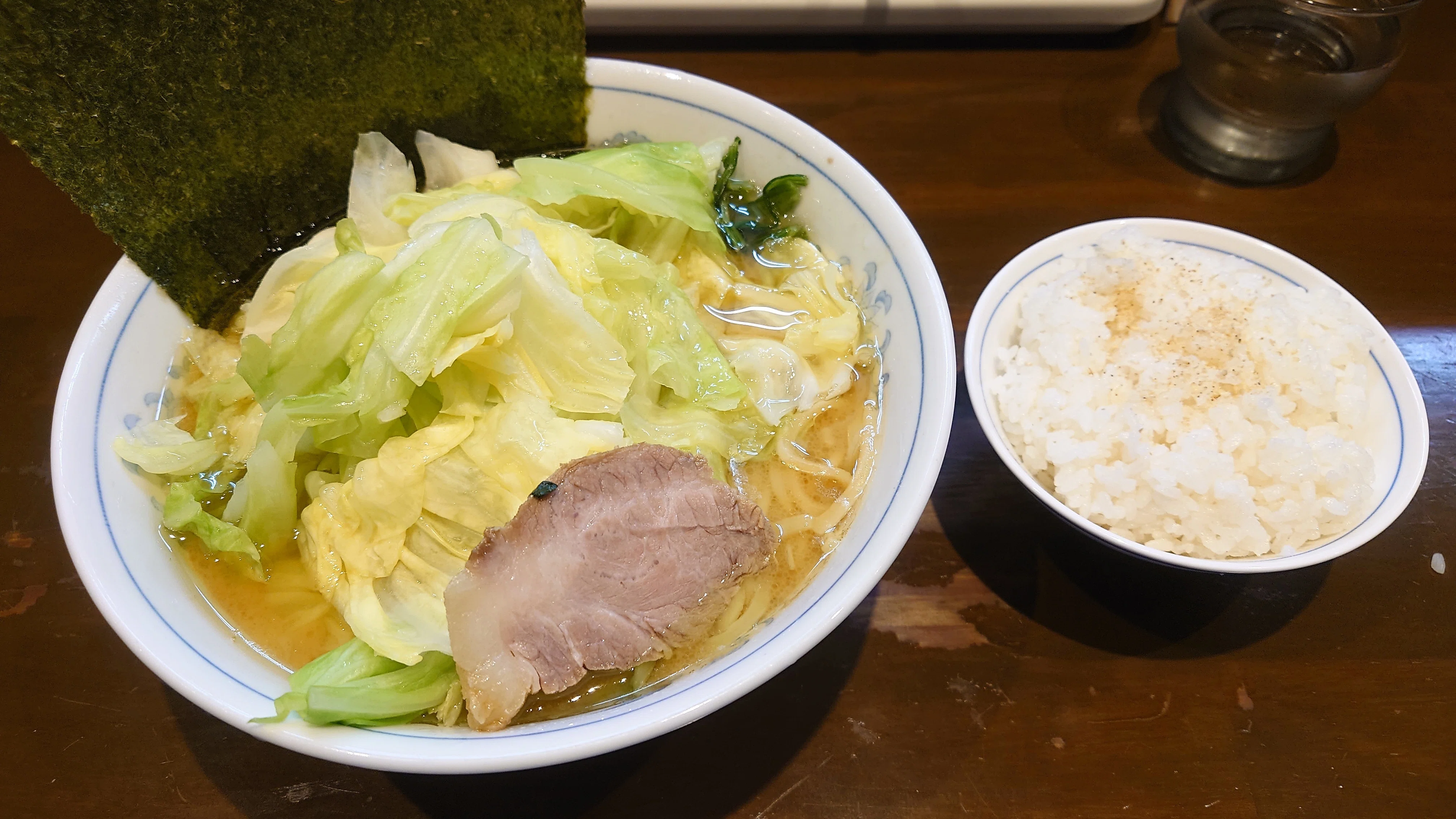 食レポ】横浜家系ラーメン 中島家＠反町駅（2024.12.06訪問）｜蒼風