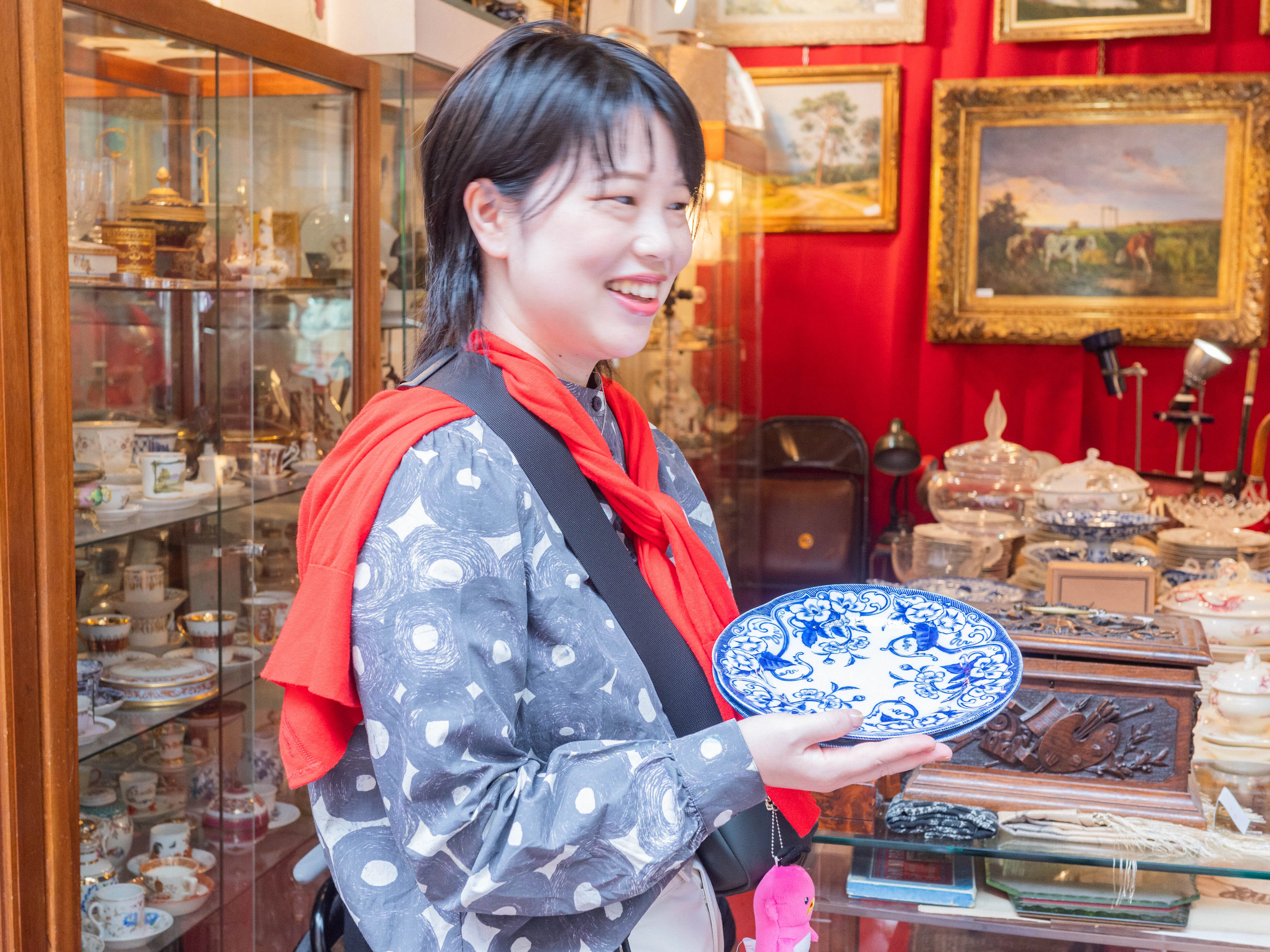 高級感ある綺麗な絵　骨董品 写真の持ち主を探しています｜岸田奈美｜NamiKishida