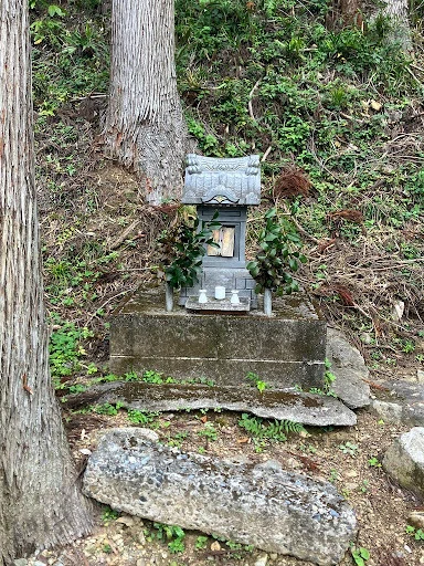 祠に巡り会う楽しみ｜株式会社百森