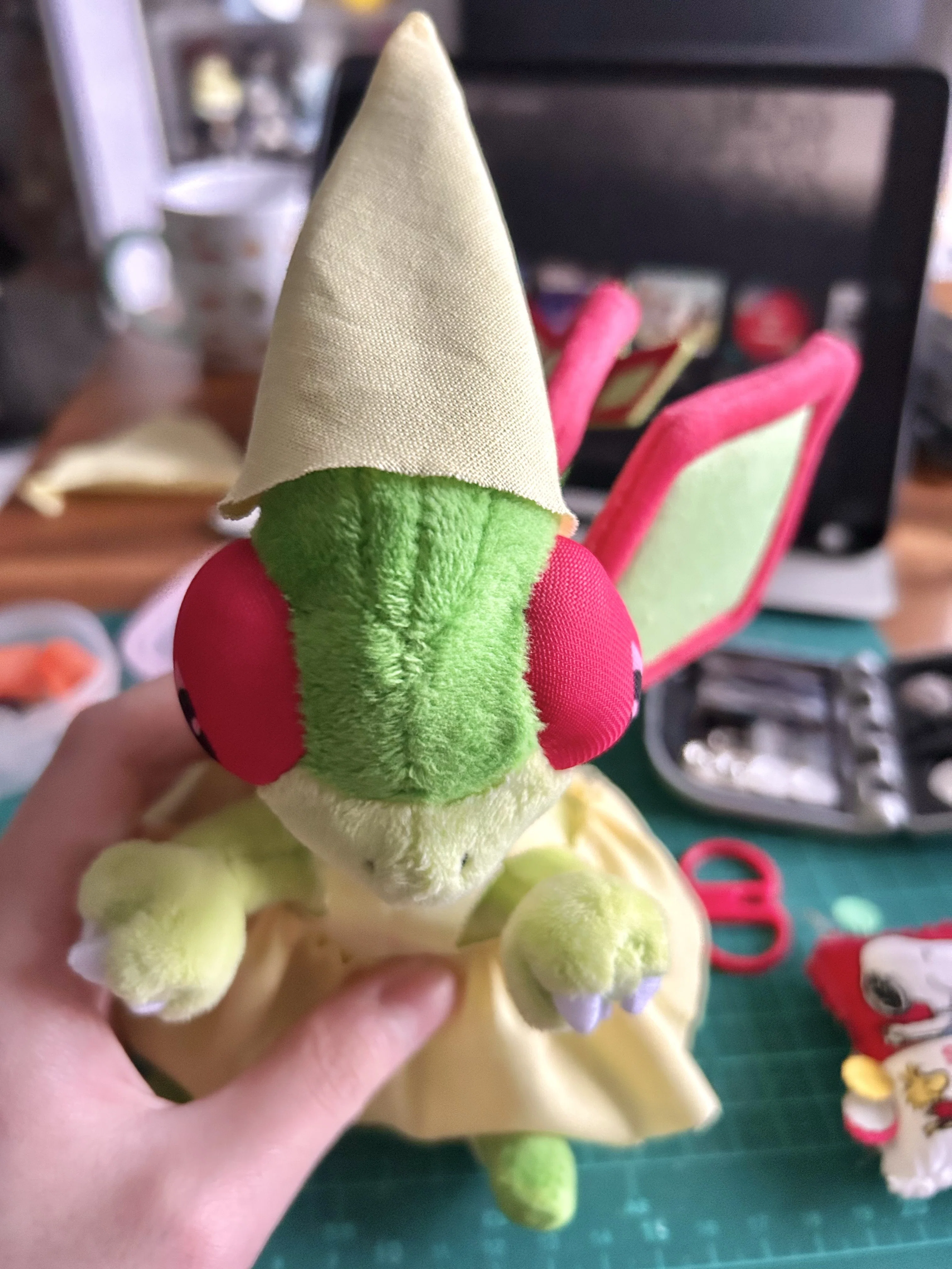 ポケマスアドカレ②】クリスマス手芸〜Pokemon fitのフライゴンに