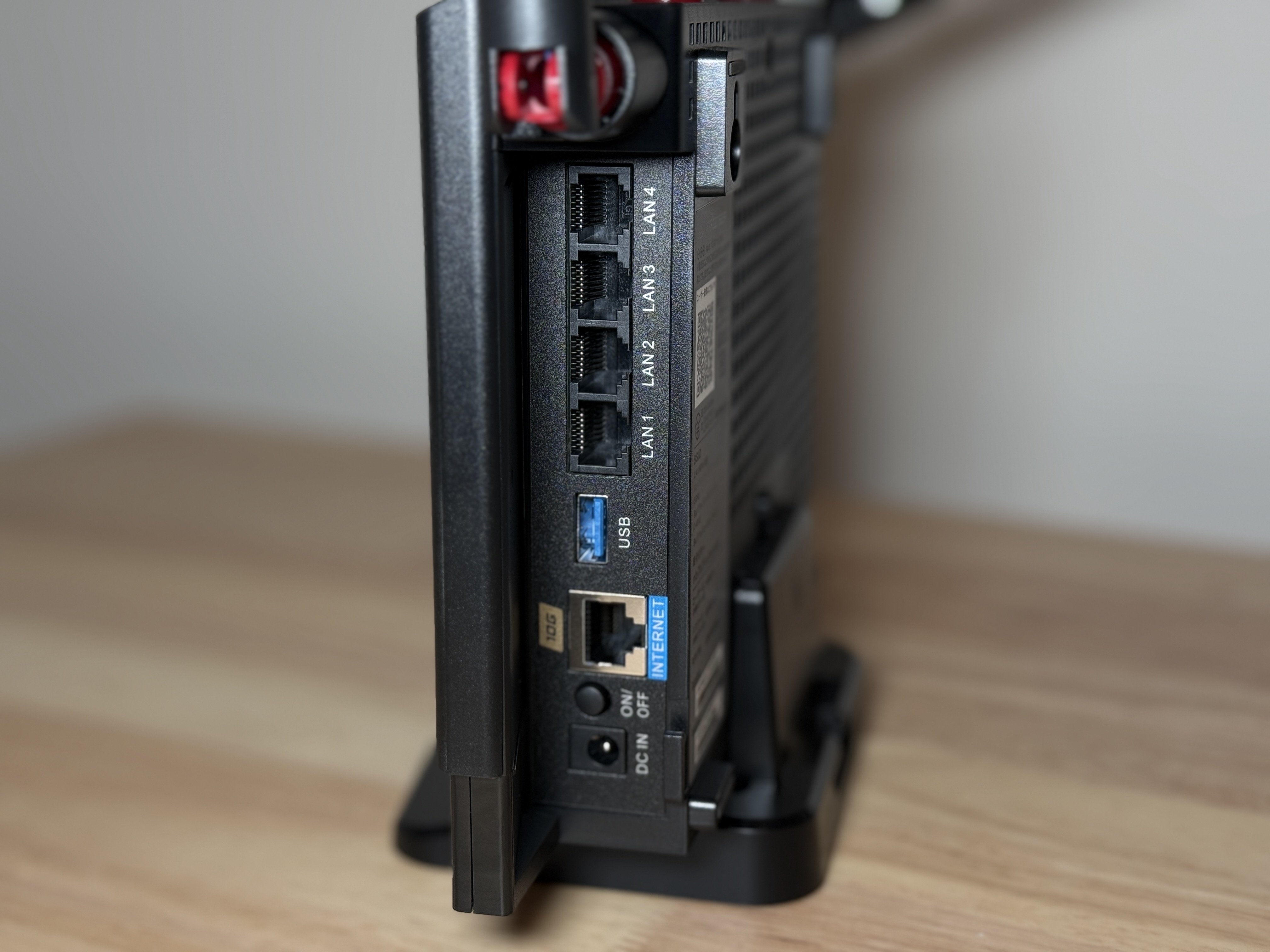 BUFFALO WXR9300BE6Pレビュー!Wi-Fi 7が切り拓く、驚異の高速 BUFFALO WXR9300BE6Pレビュー!Wi-Fi 7が切り拓く、驚異の高速