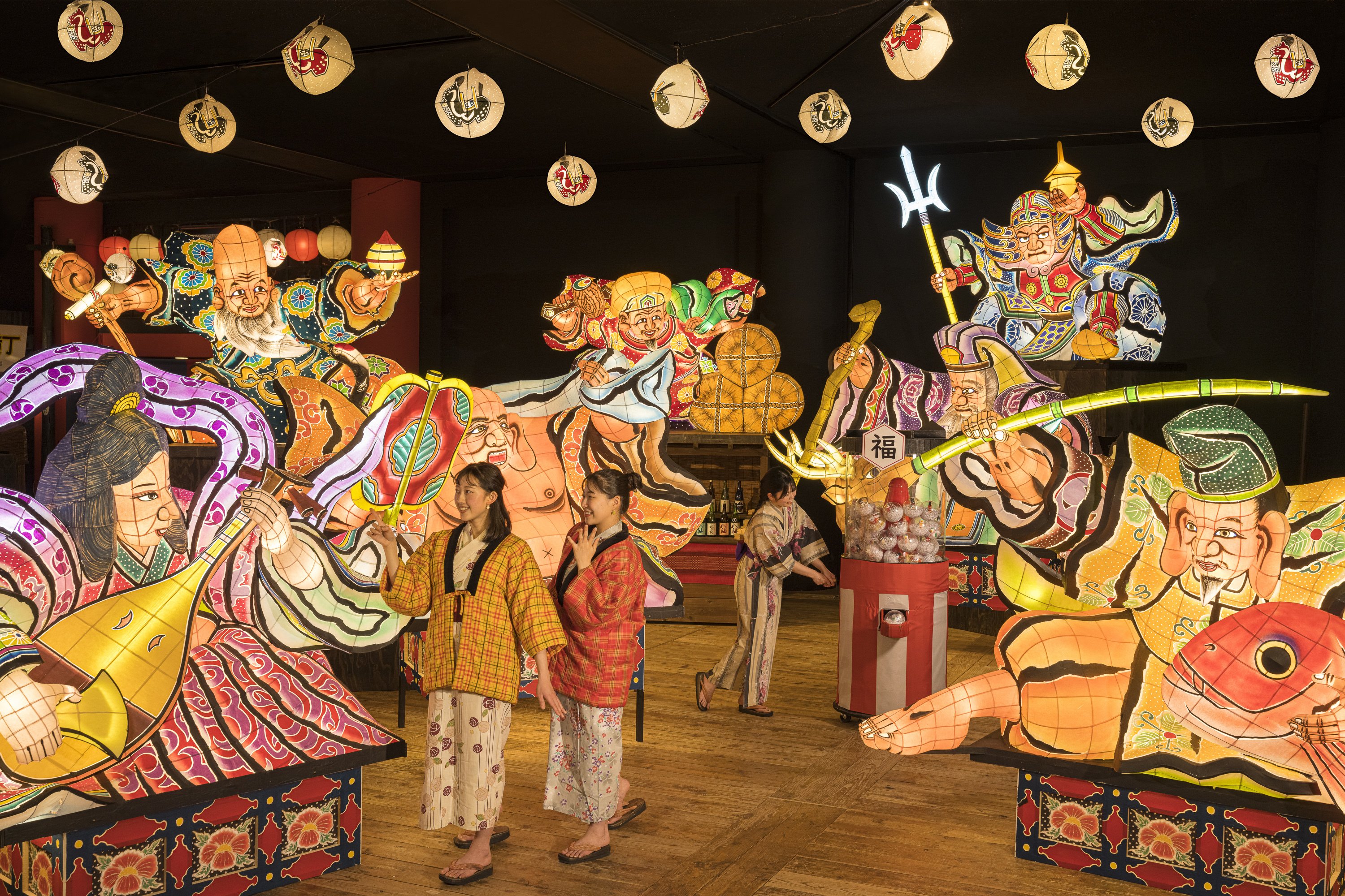 星野リゾート 青森屋】7体のねぶた七福神が出迎え、福を招くイベント