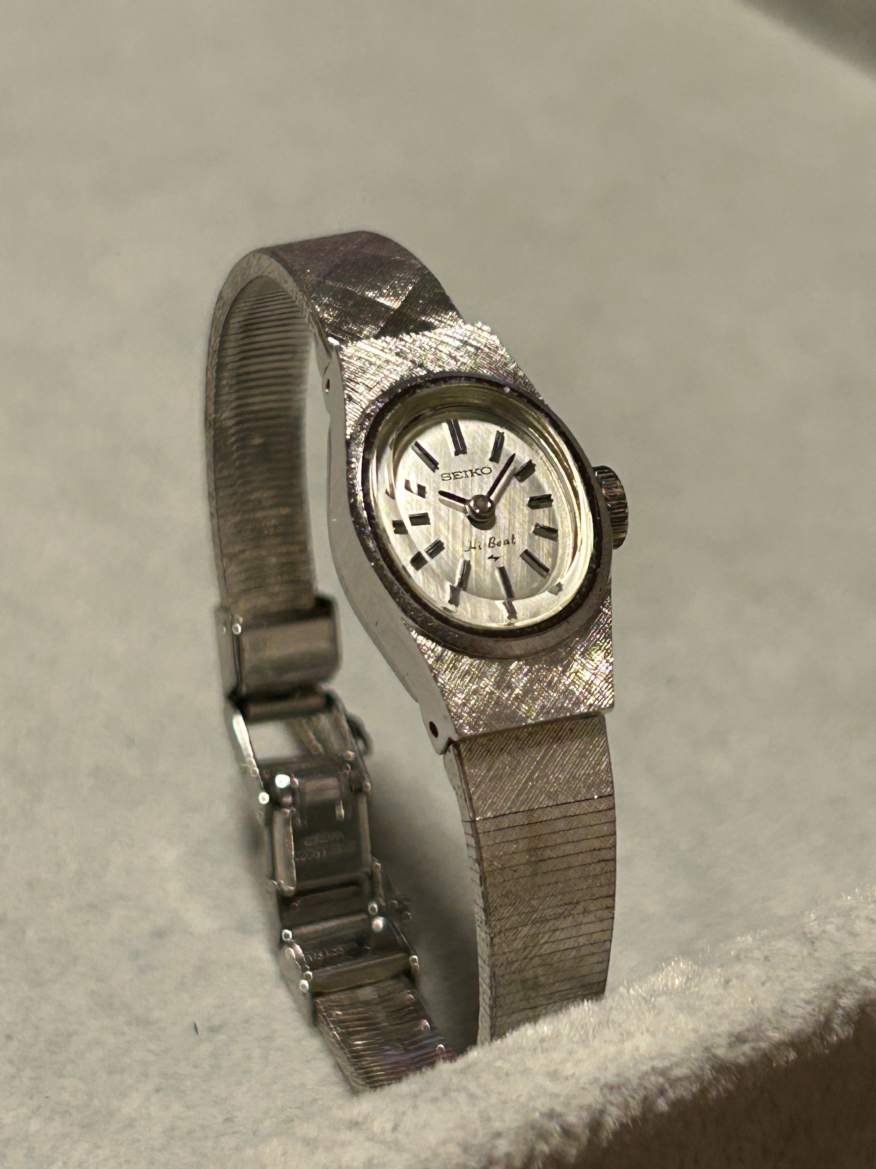 クイーンセイコー　レディース　SEIKO　手巻き　カ23007 SEIKO クイーンセイコー レディース手巻 クイーンセイコー