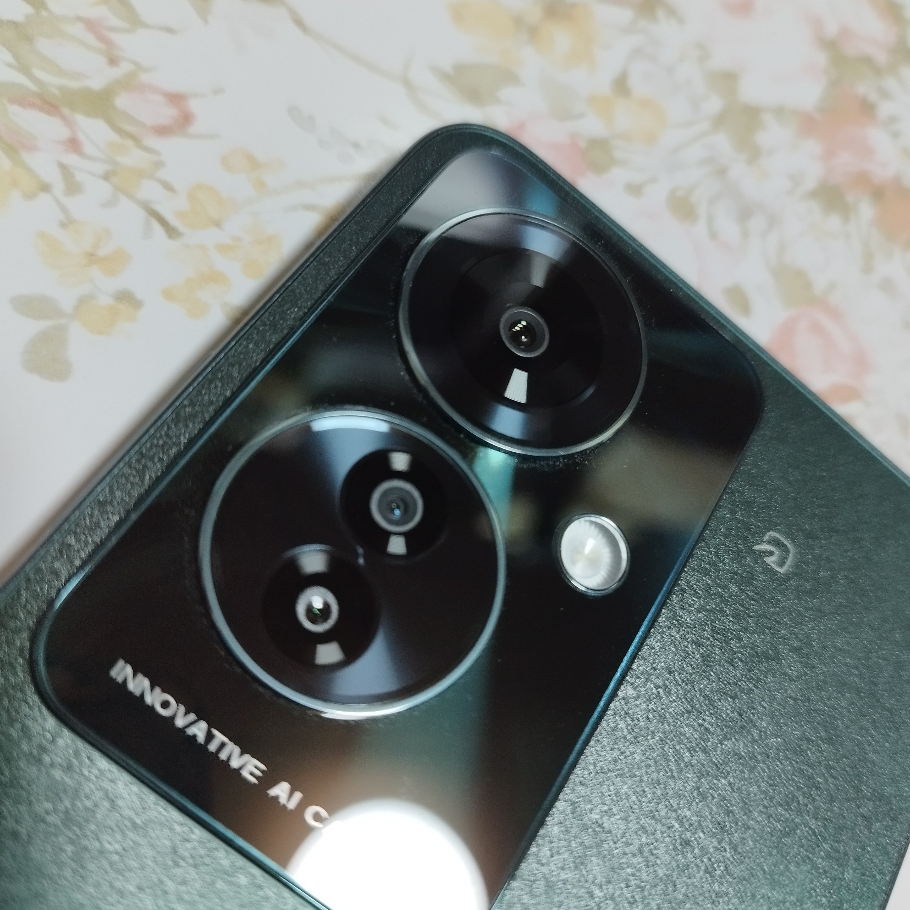 OPPO RENO11 Aを買いました！なのでレビューを書いていきます