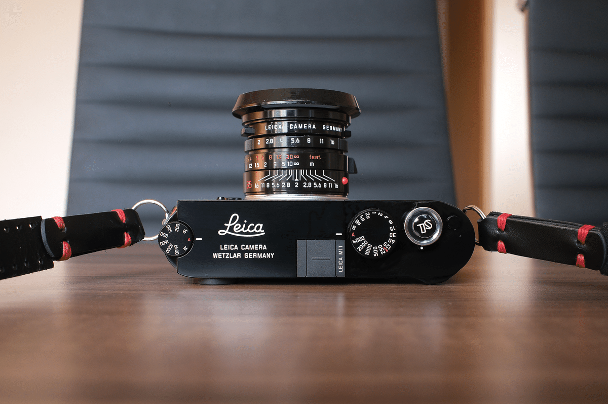 【b&wさん専用】LEICA M11 ブラックペイント Leica M11 (Glossy Black Paint Finish) by Leica at B&C Camera