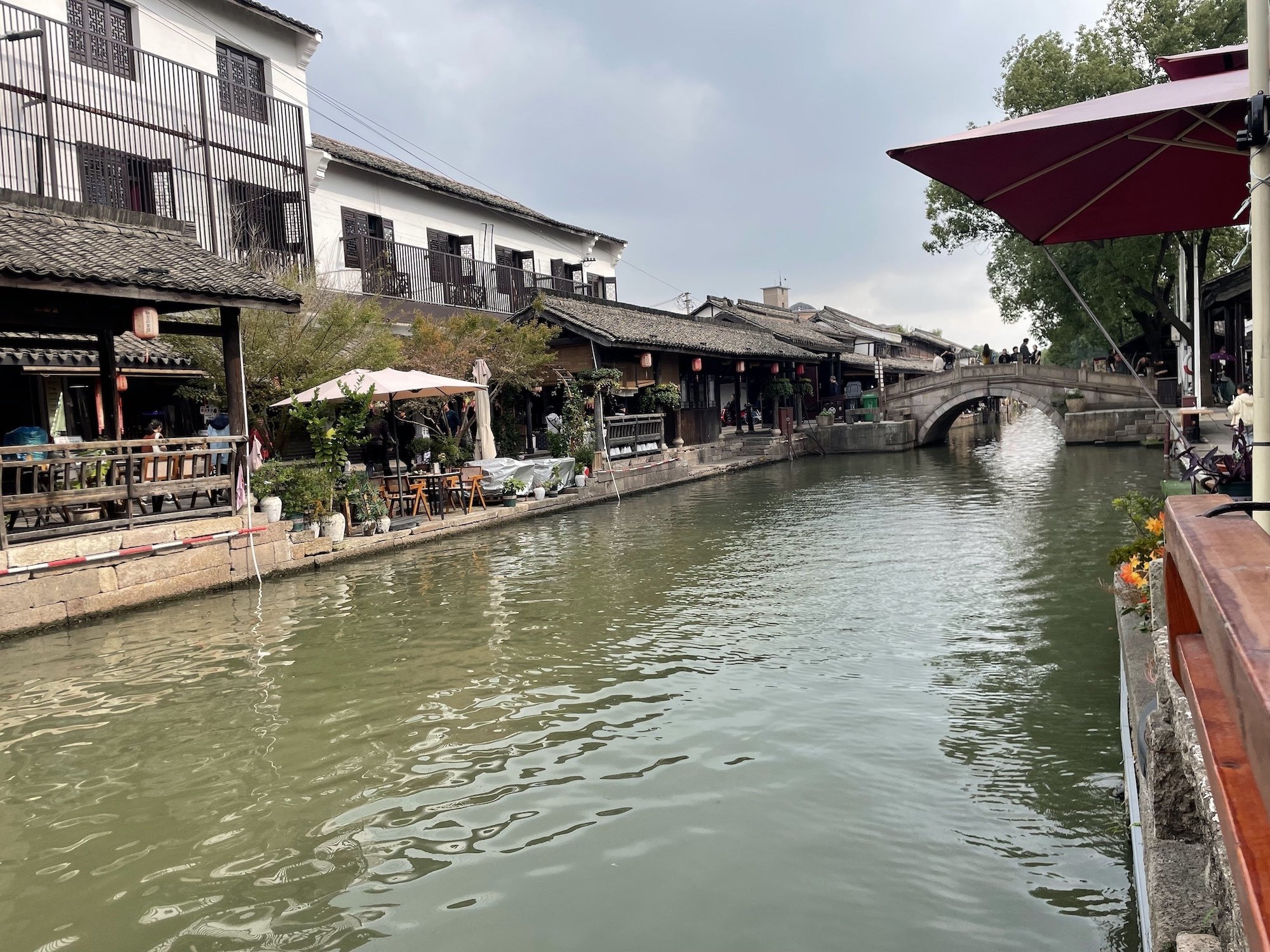 醉游黄乡①紹興のユースホテル、紹興名店の黒紹興酒、旅に役立つ