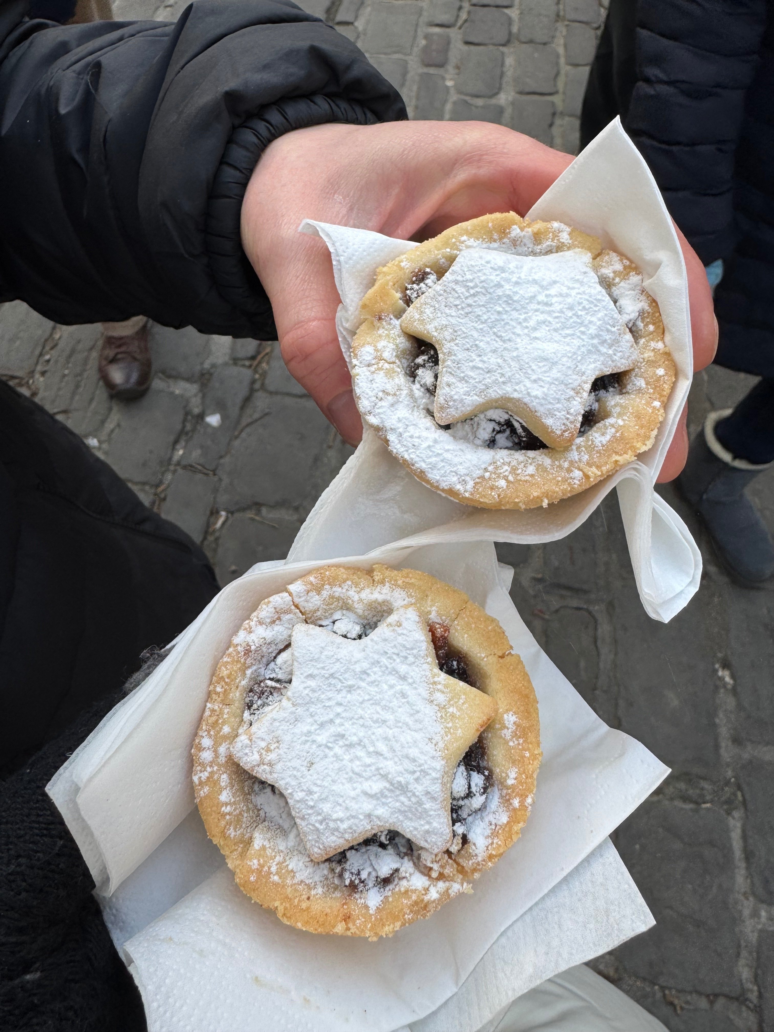 イギリスNo.1？ バース(Bath)のクリスマスマーケット🎄｜eriko_inbristol