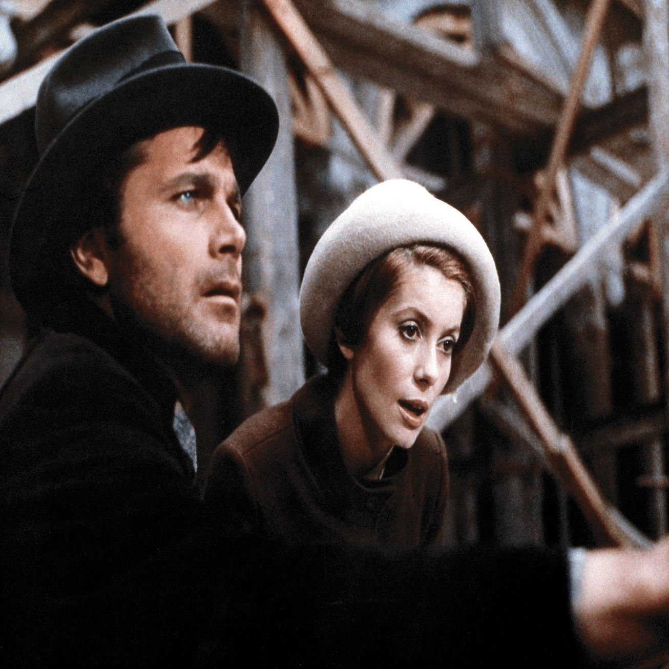 距離感を保つ洗練 －映画『哀しみのトリスターナ』の魅力｜ミック