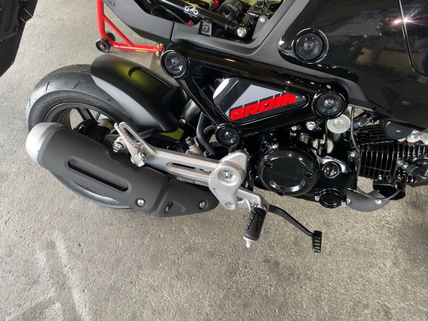 整備手帳】ノーマルマフラー脱着 @ グロム(JC92)｜ハコ点のランマ