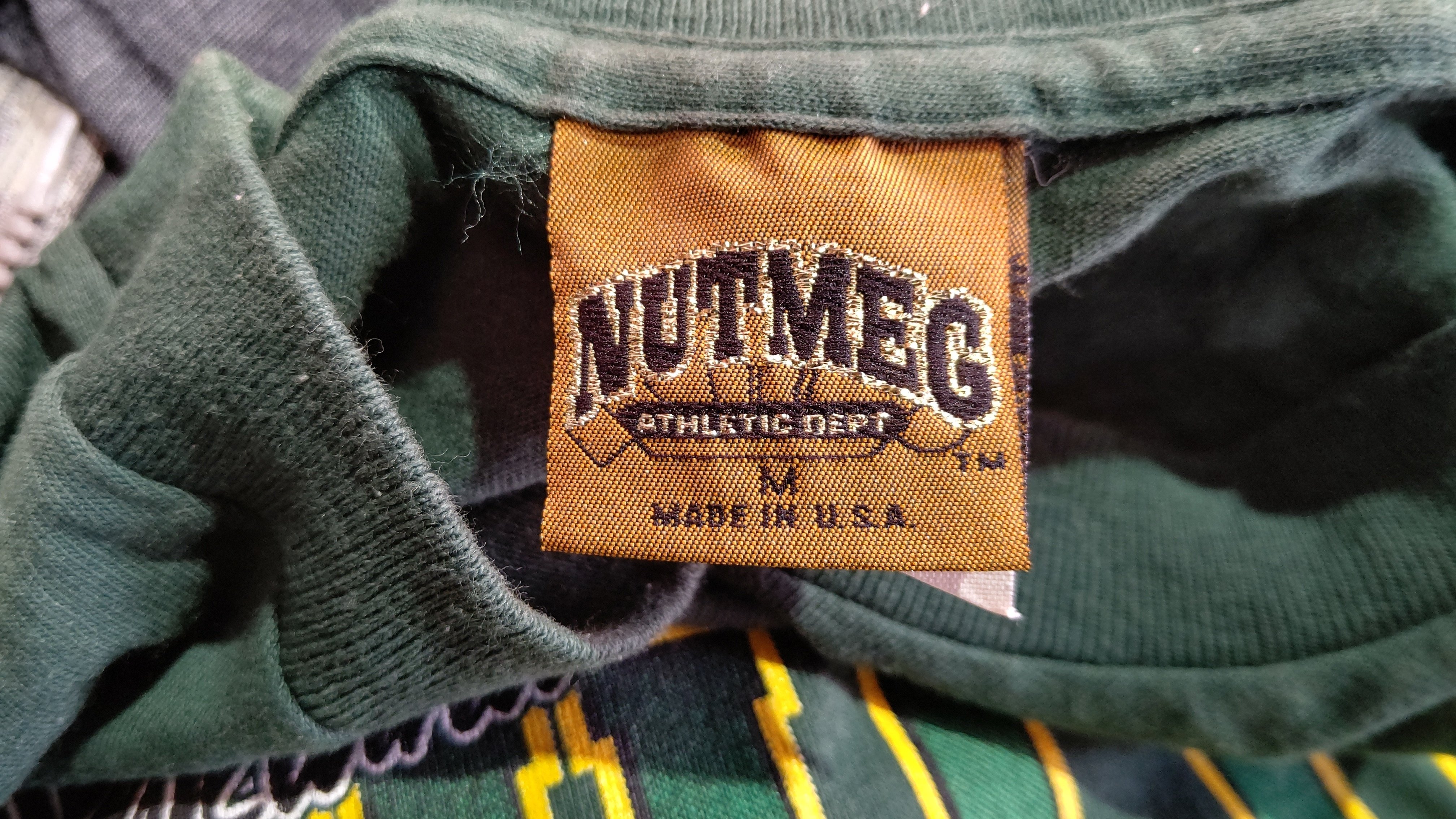 NUTMEG製⚾MLB🌎オークランド🐘アスレチックスのTシャツを NUTMEG製⚾MLB🌎オークランド🐘アスレチックスのTシャツを