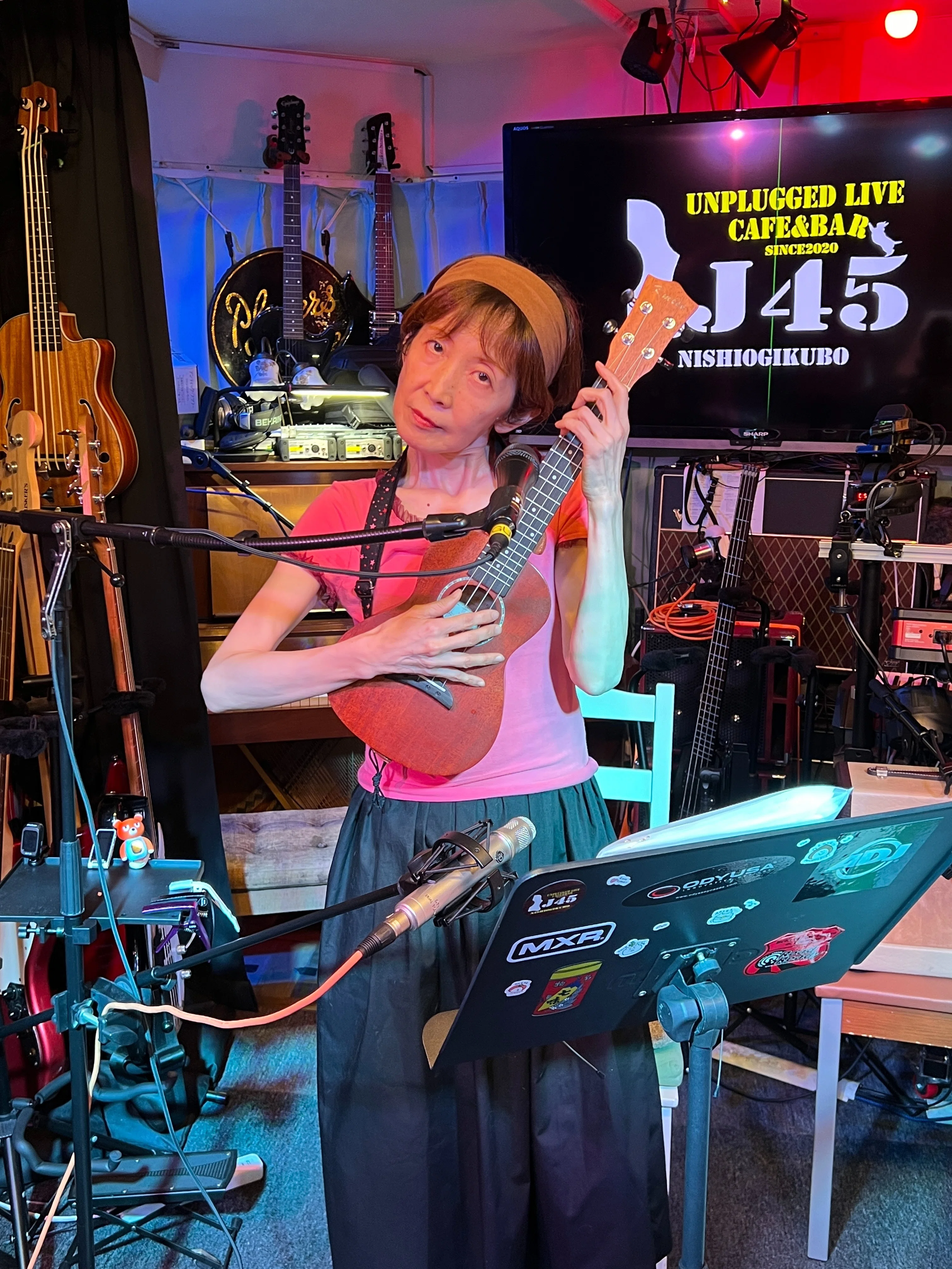 12/22(日)東京都杉並区・西荻窪J45にて【ウクレレだけじゃないライブ