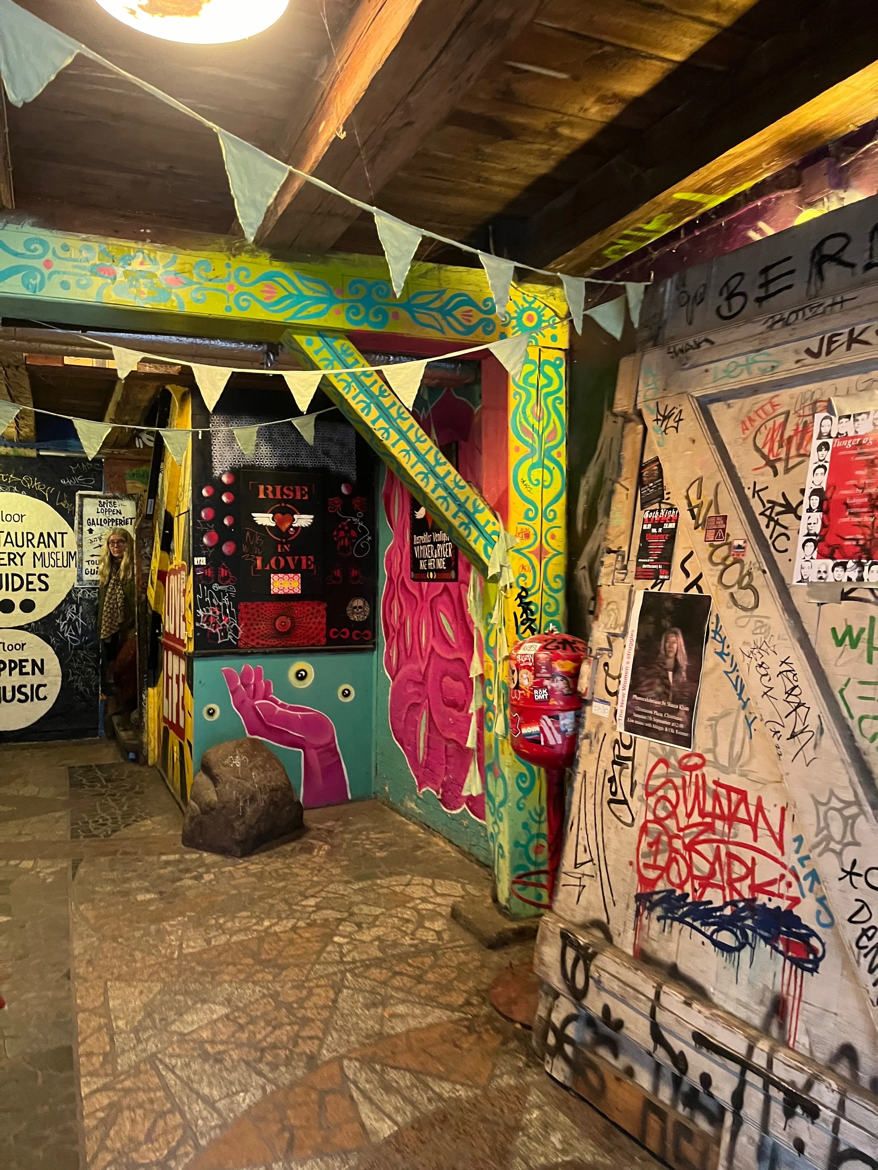 デンマーク ワーホリ🇩🇰Freetown Christiania ｜miu / ワーホリ旅
