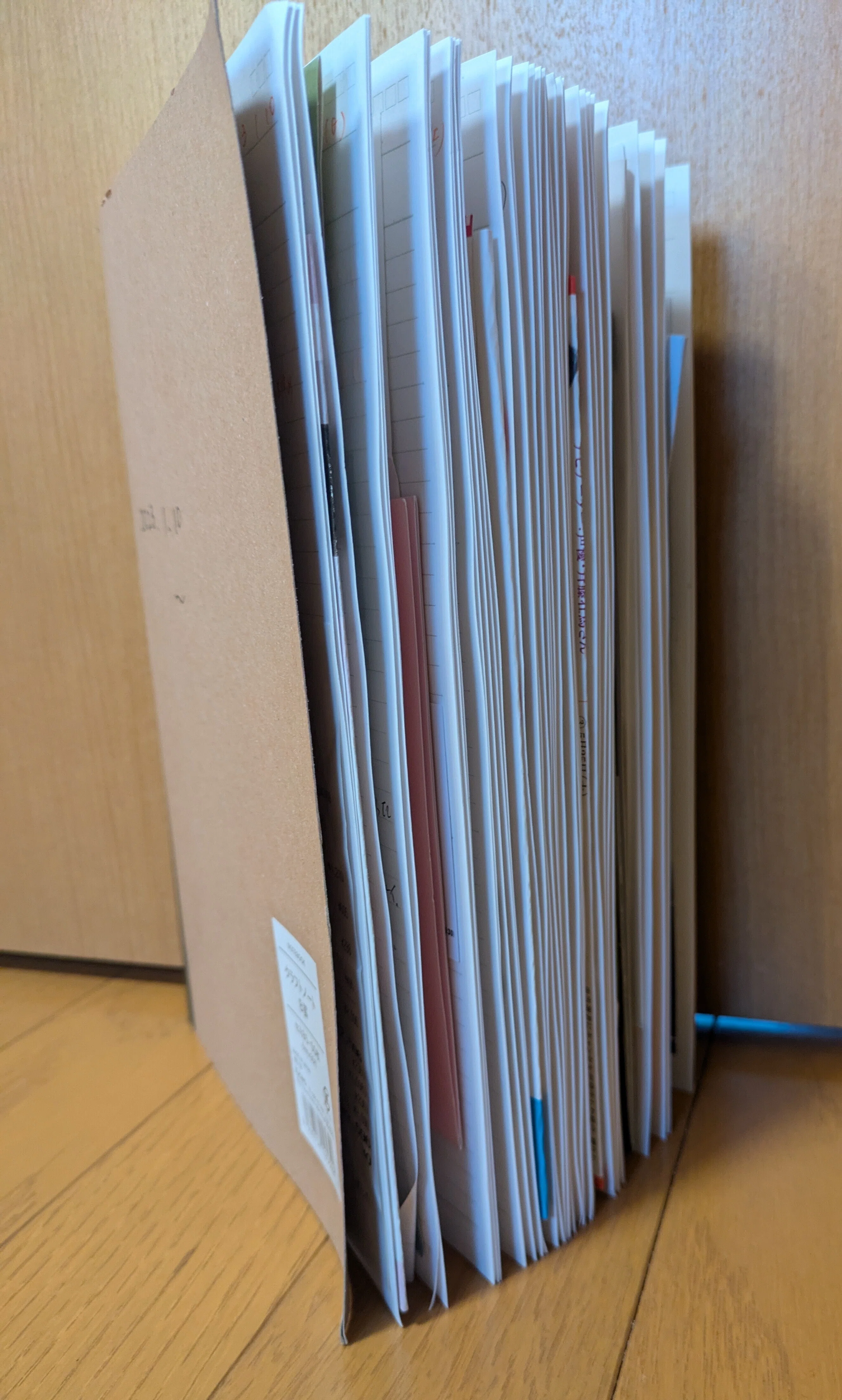 メモで頭を整理し、ノートで自分を知る。『手書きノート&メモ術