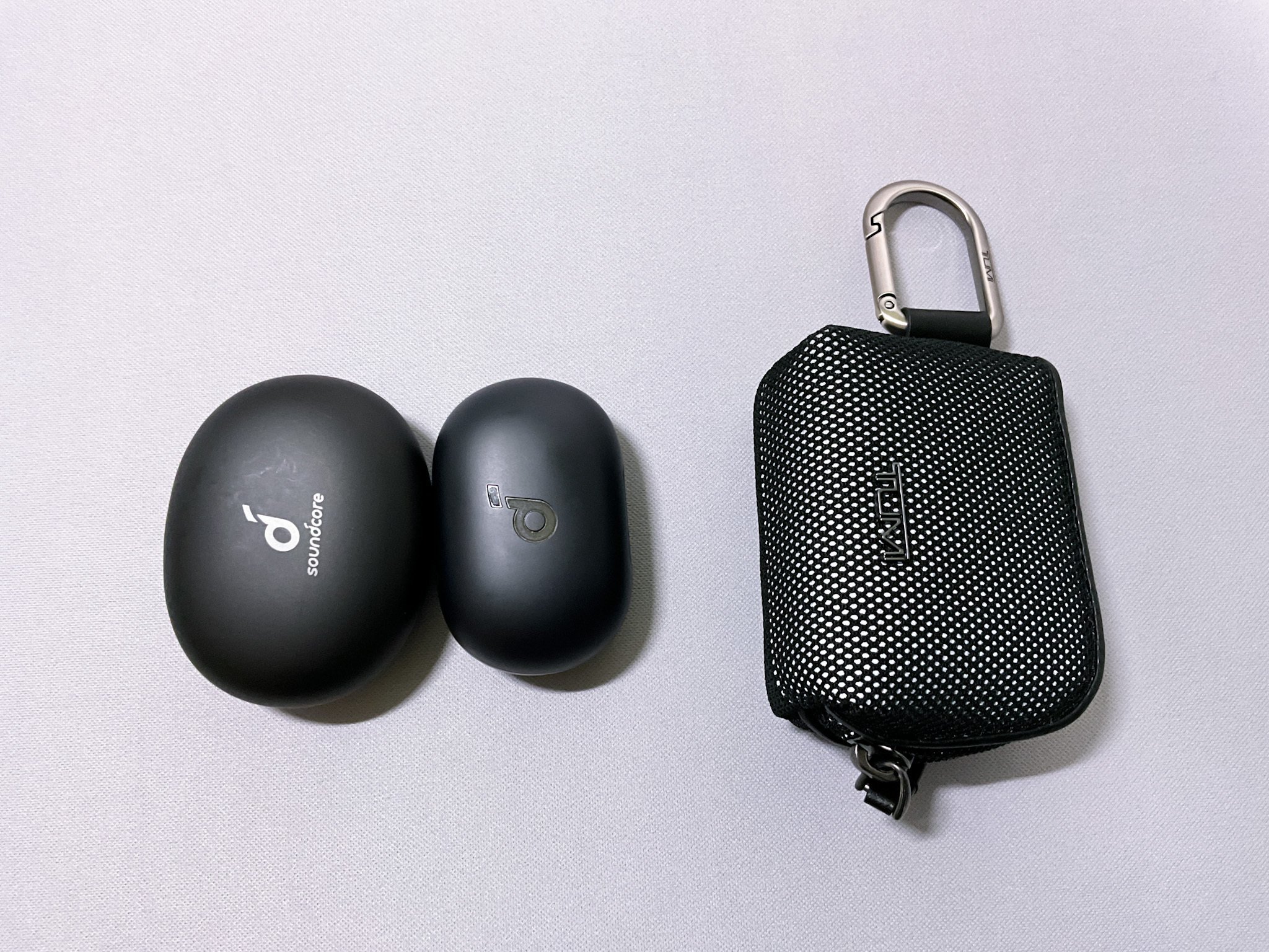 美品◆TUMI エクストラ・スモール・ポーチ　アクセサリ　AirPods収納 革 美品◇TUMI エクストラ・スモール・ポーチ アクセサリ AirPods