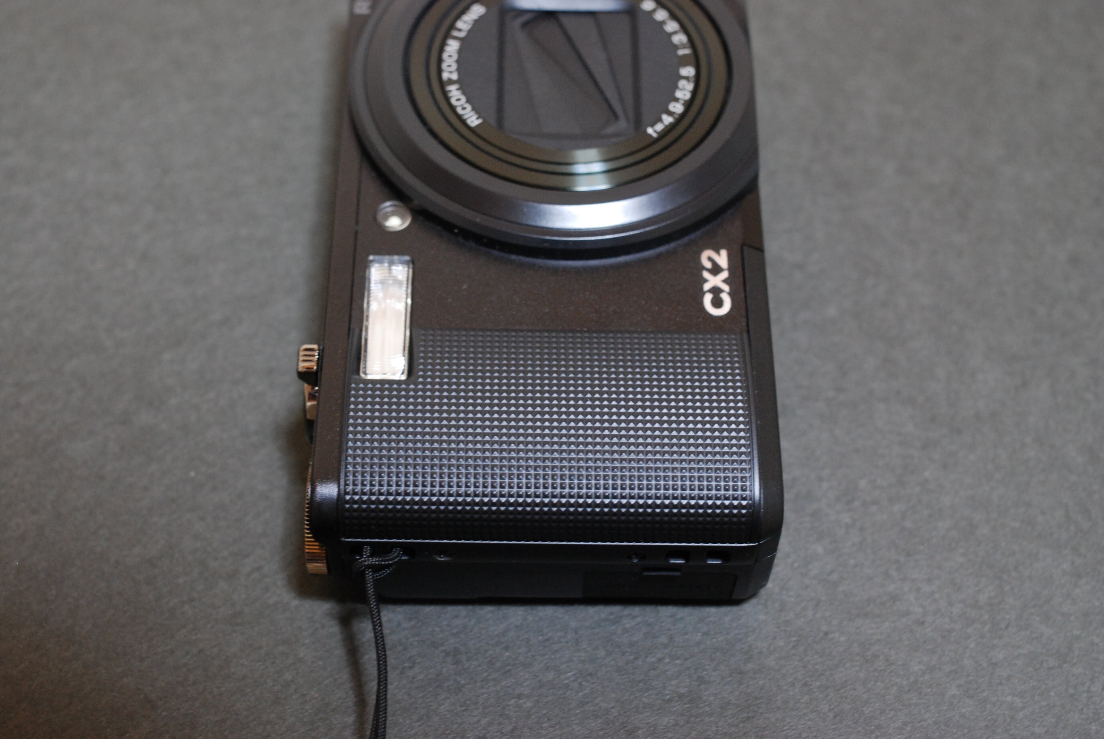 愛カメラ遍歴 Vol.3 : RICOH CX2 ~私には早かった~|Tarciel 愛カメラ遍歴 Vol.3 : RICOH CX2 ~私には早かった~|Tarciel