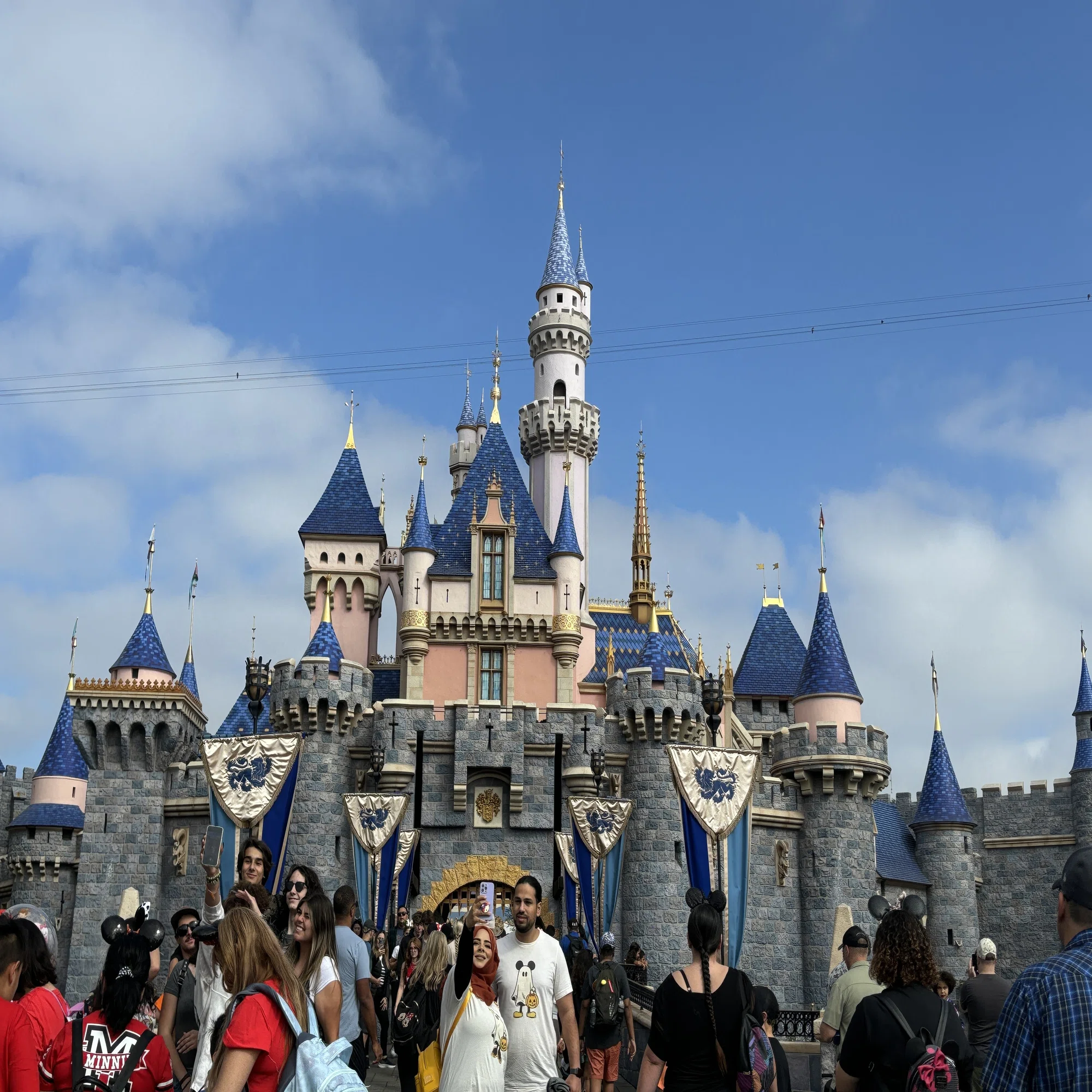 World Summitの旅！2日目（カリフォルニアディズニーランド）｜redapple