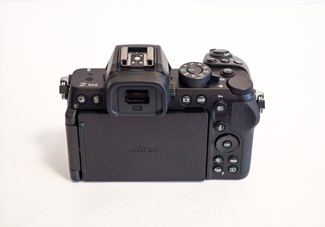 NIKON「Z50II」開封の儀 『メイン機としてこれ1台でOK NIKON「Z50II」開封の儀 『メイン機としてこれ1台でOK