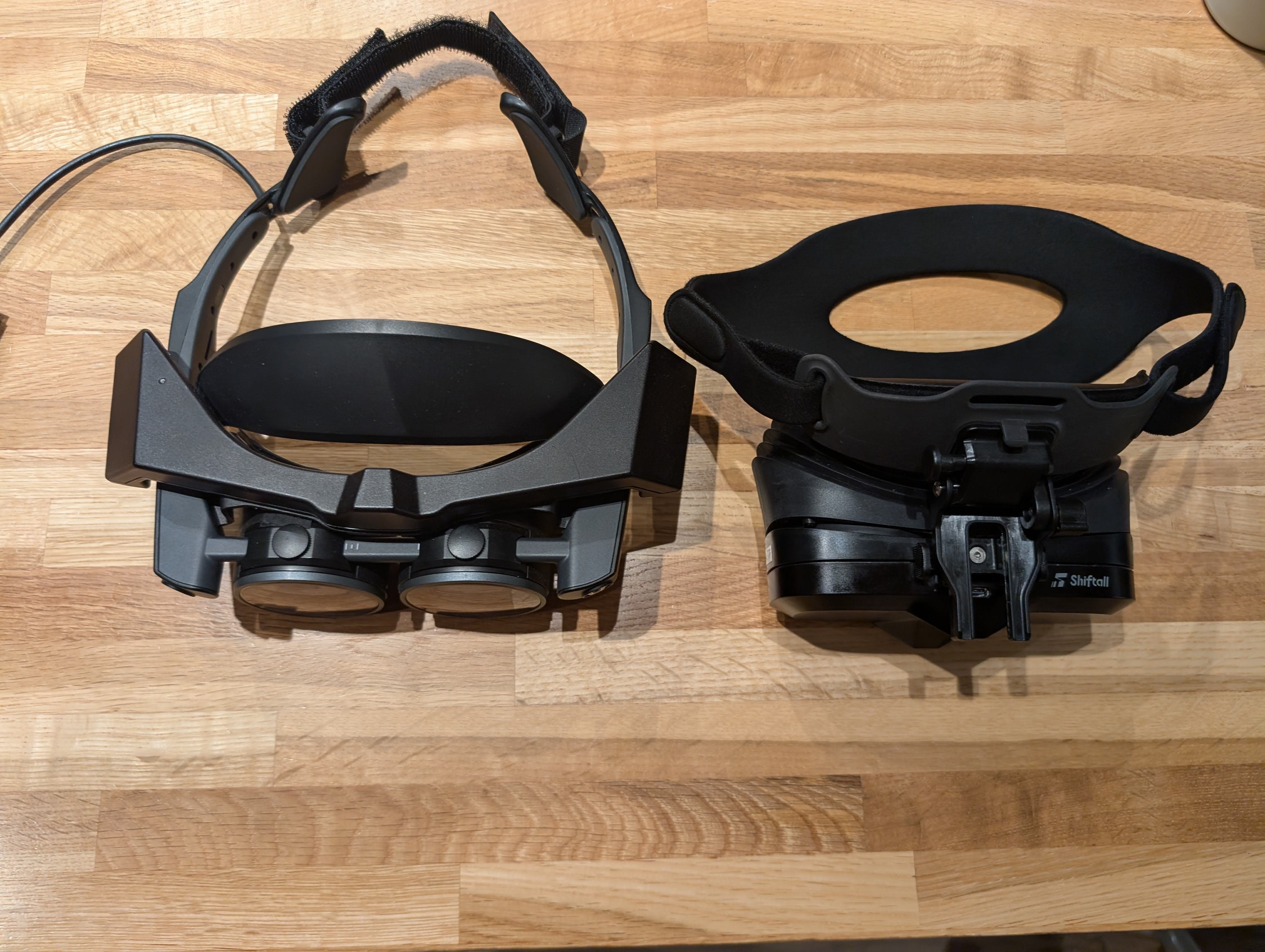 meganex superlight8k＋vive base station