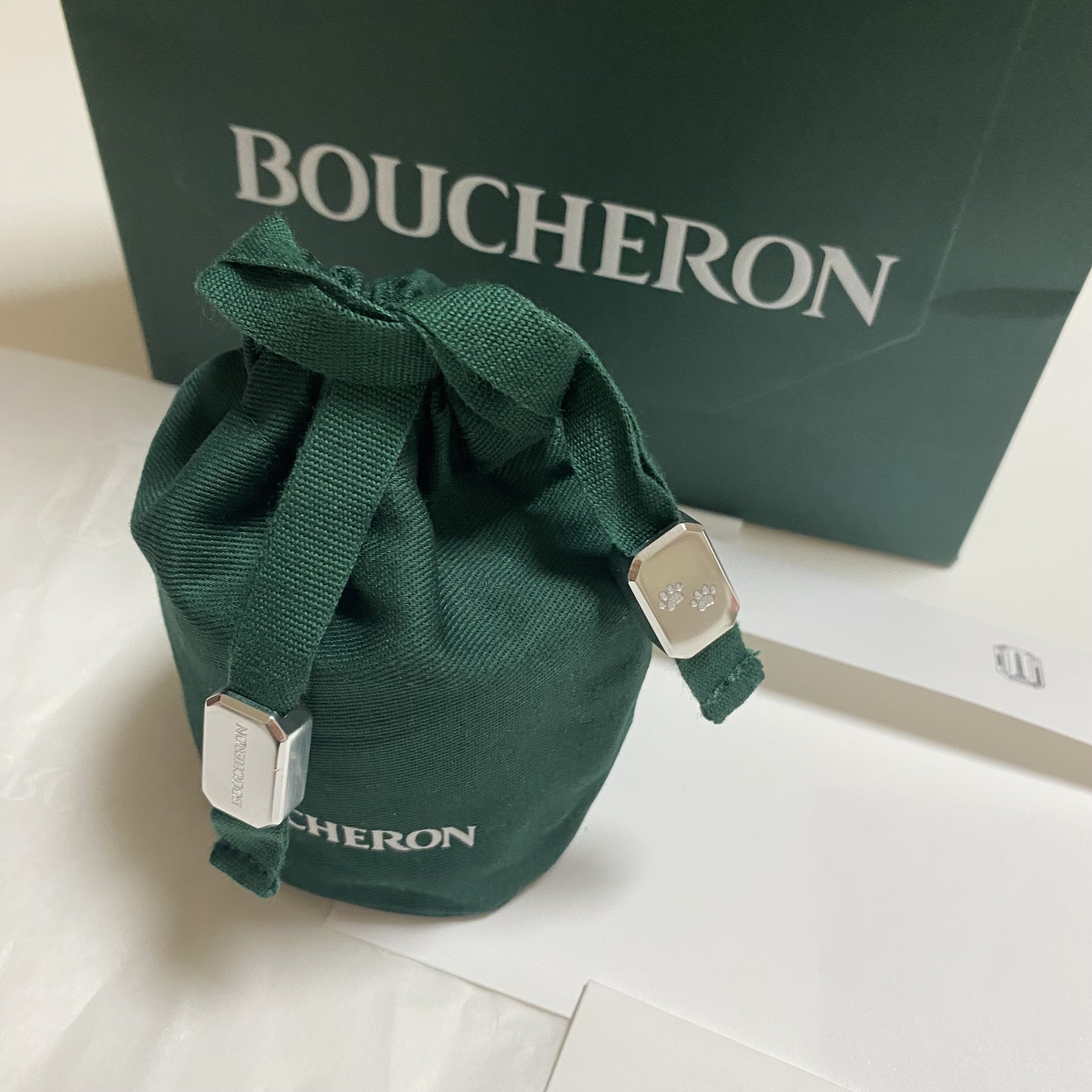 初めてのブシュロン購入🐈‍⬛🐍｜いちこ