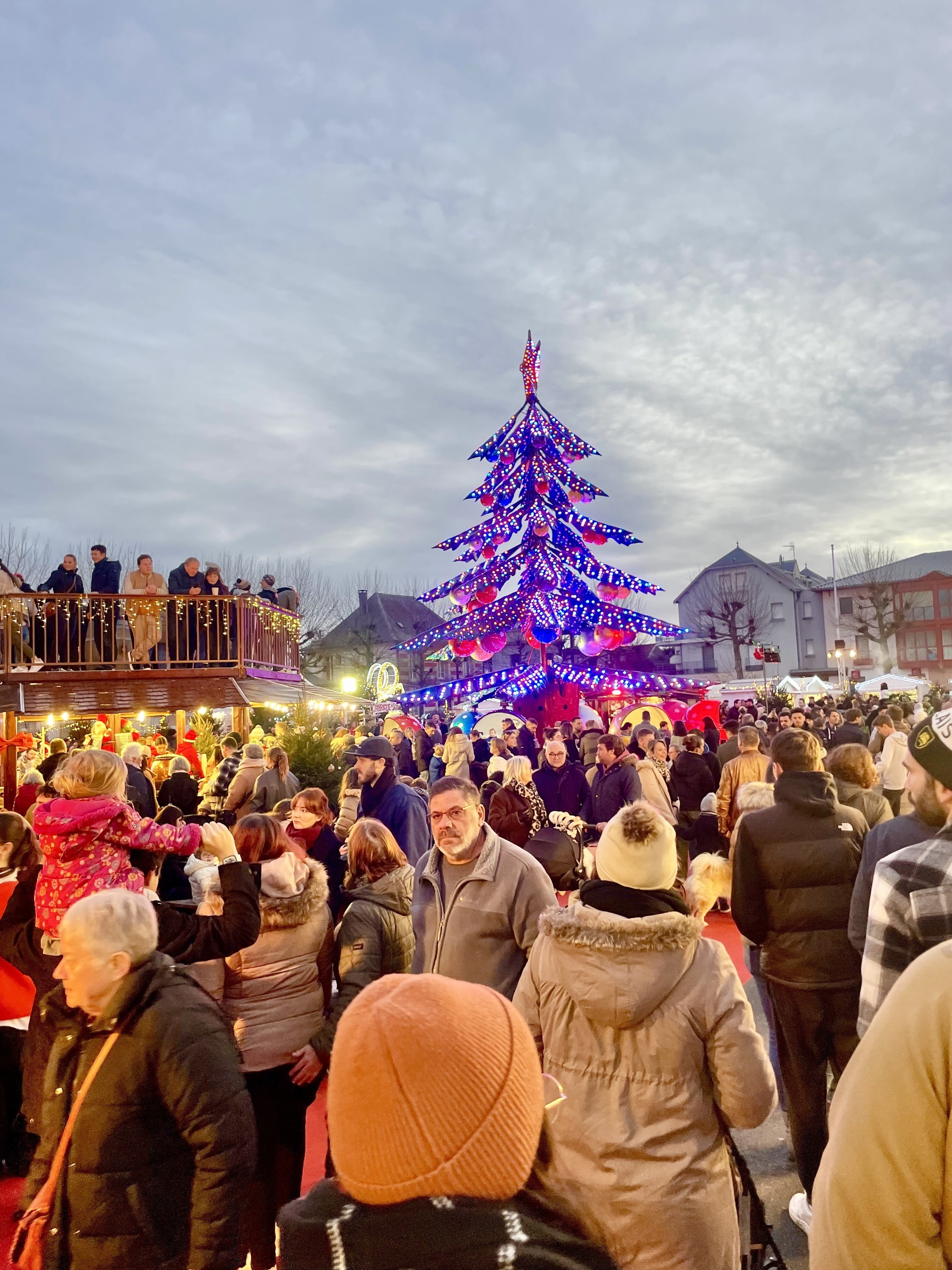 小さな町を包み込む甘くてスパイシーな気持ち｜chef ichi