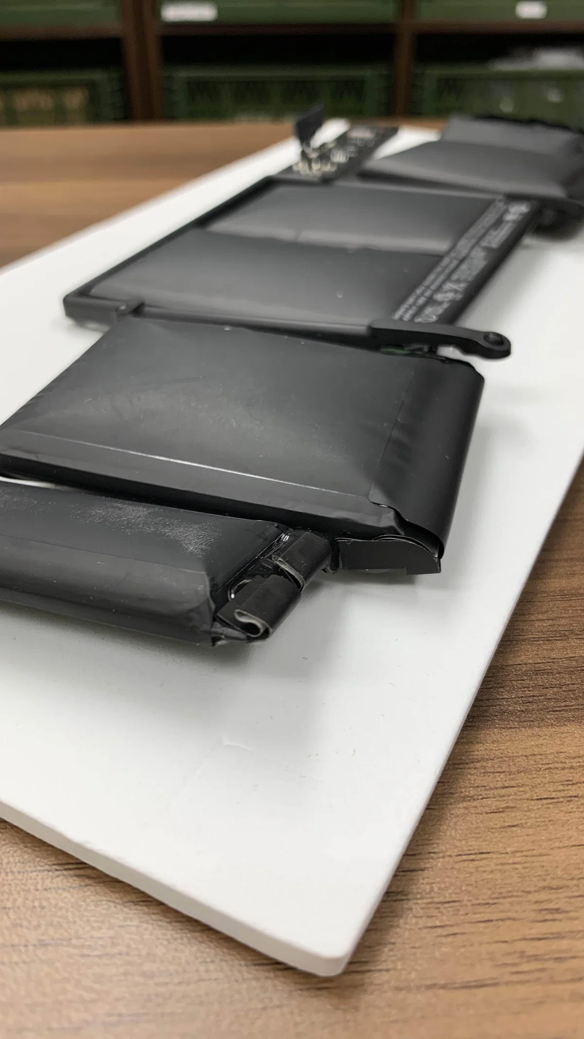 MacBook Proのバッテリー交換｜Double-K