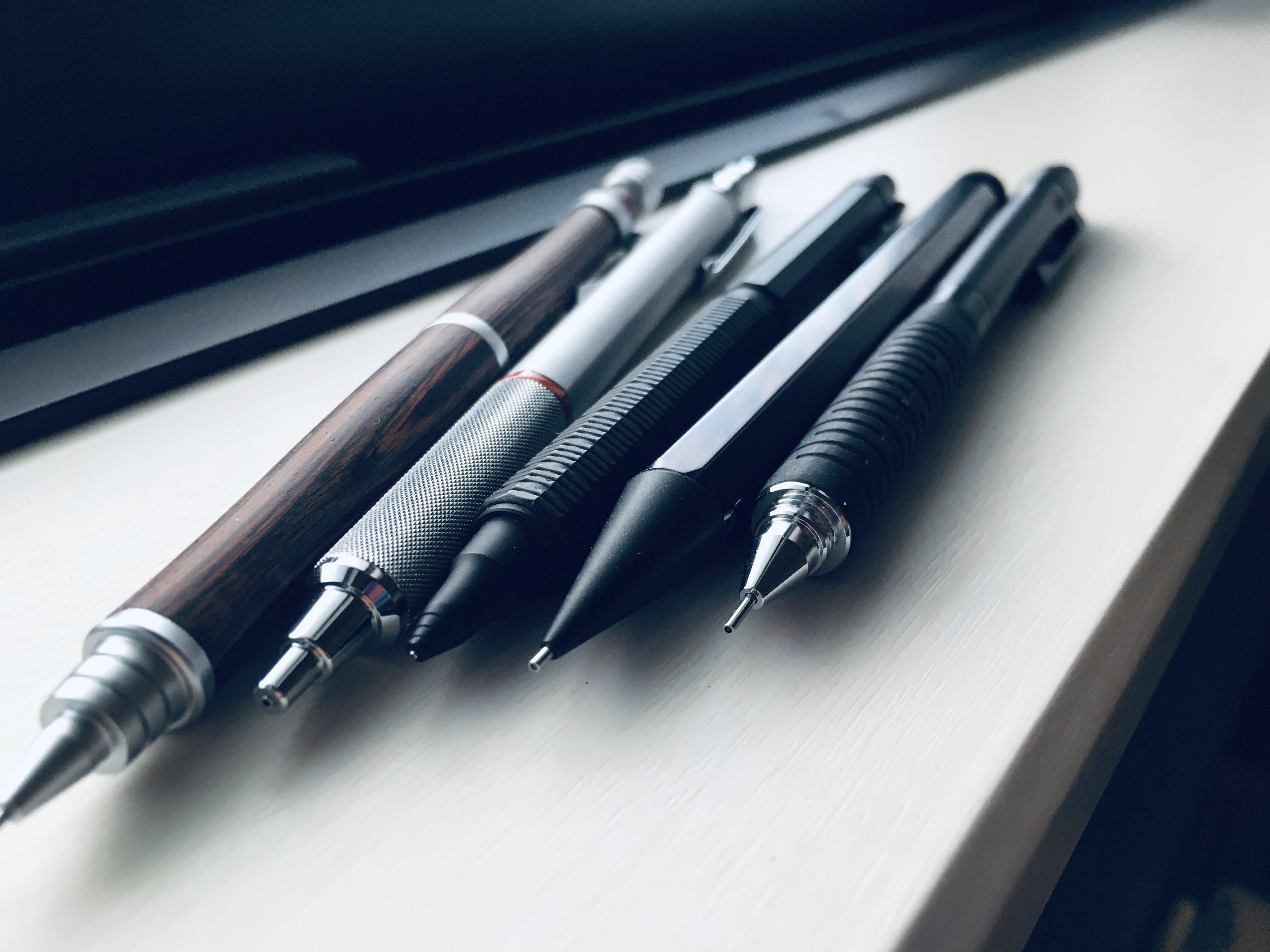 友達の筆箱を紹介する。｜hika.