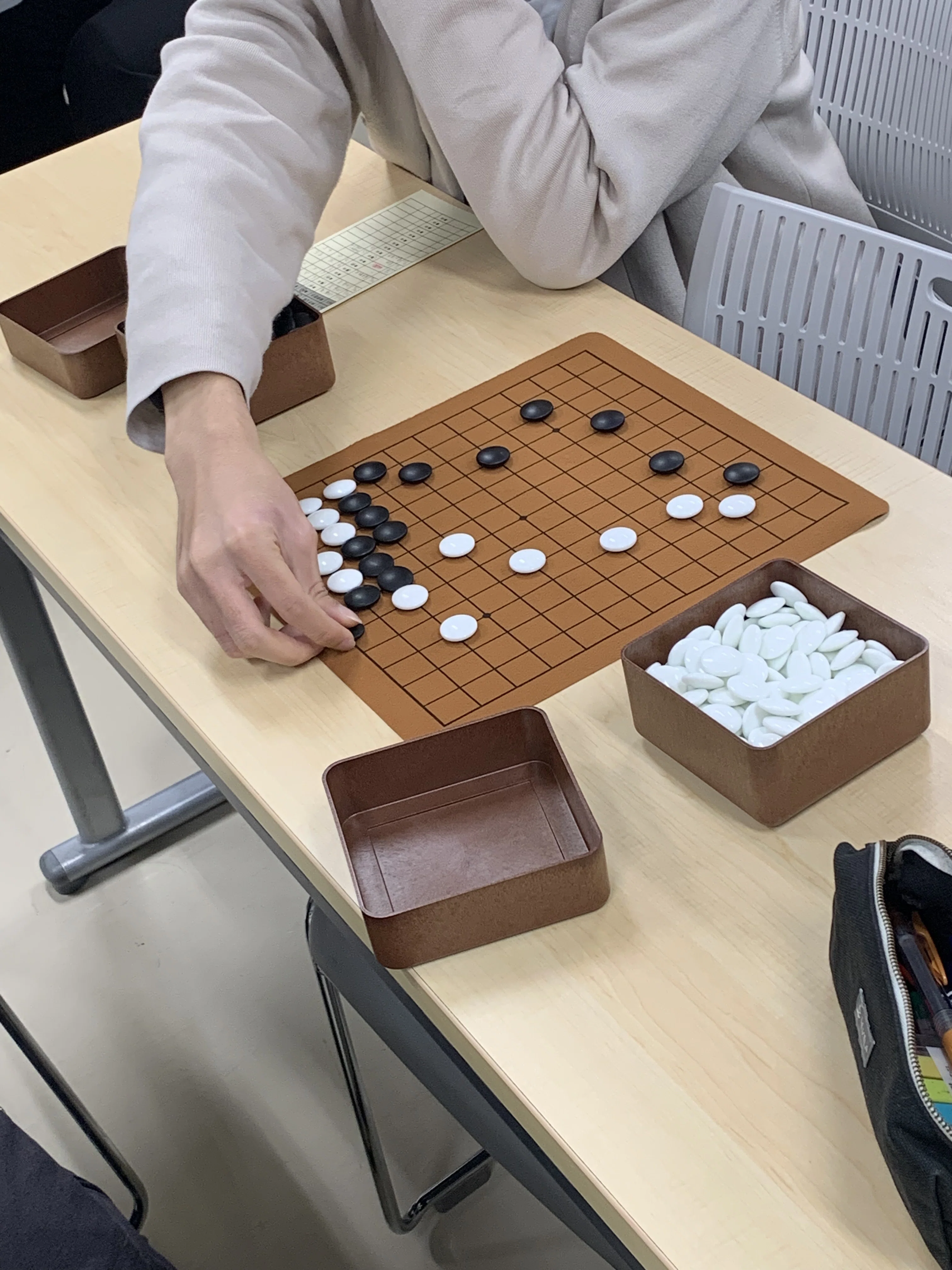 無料記事〉【東京科学大学】平田智也八段、上野愛咲美五段の囲碁授業