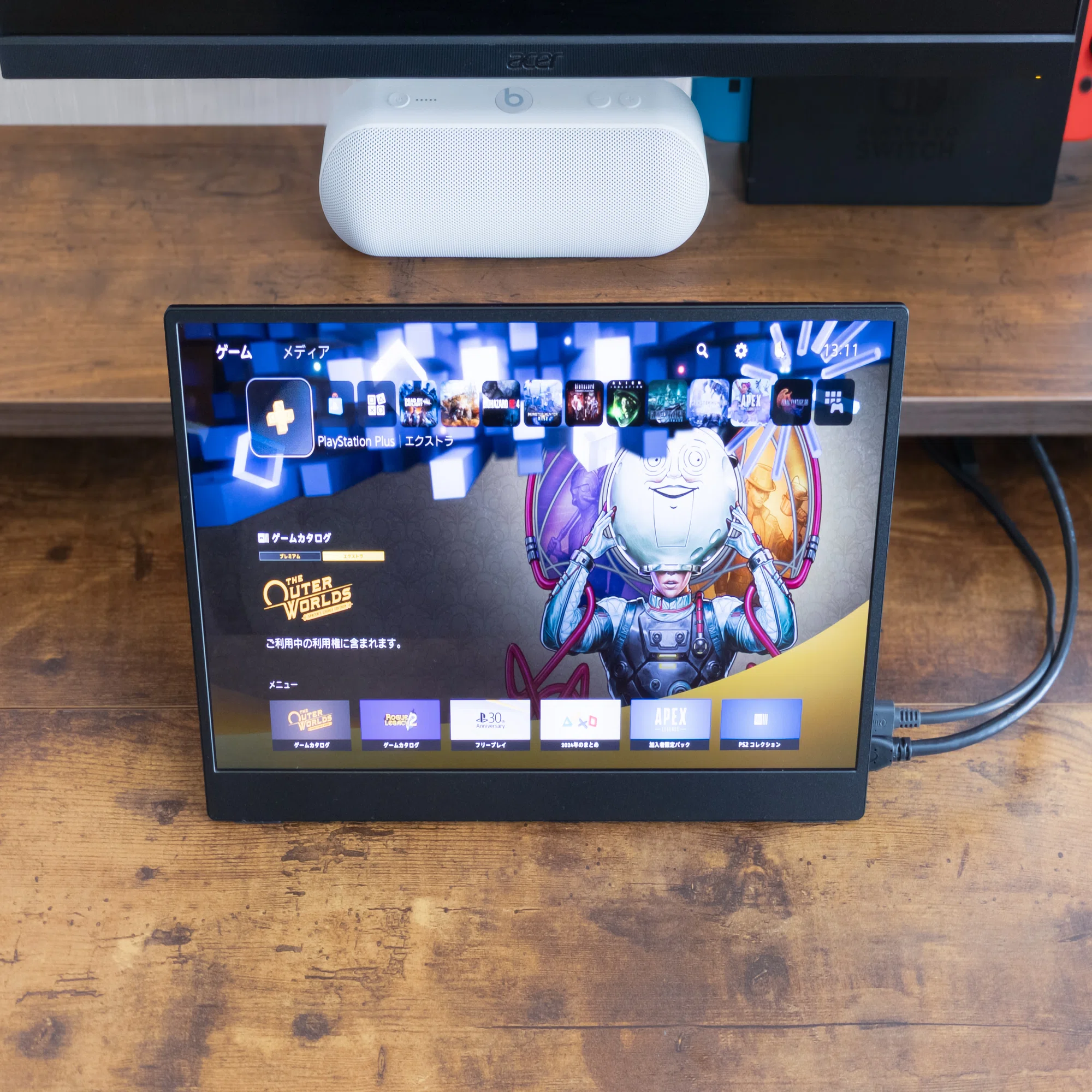 ガジェットレビュー】Amazon限定ブランドのモバイルモニター 