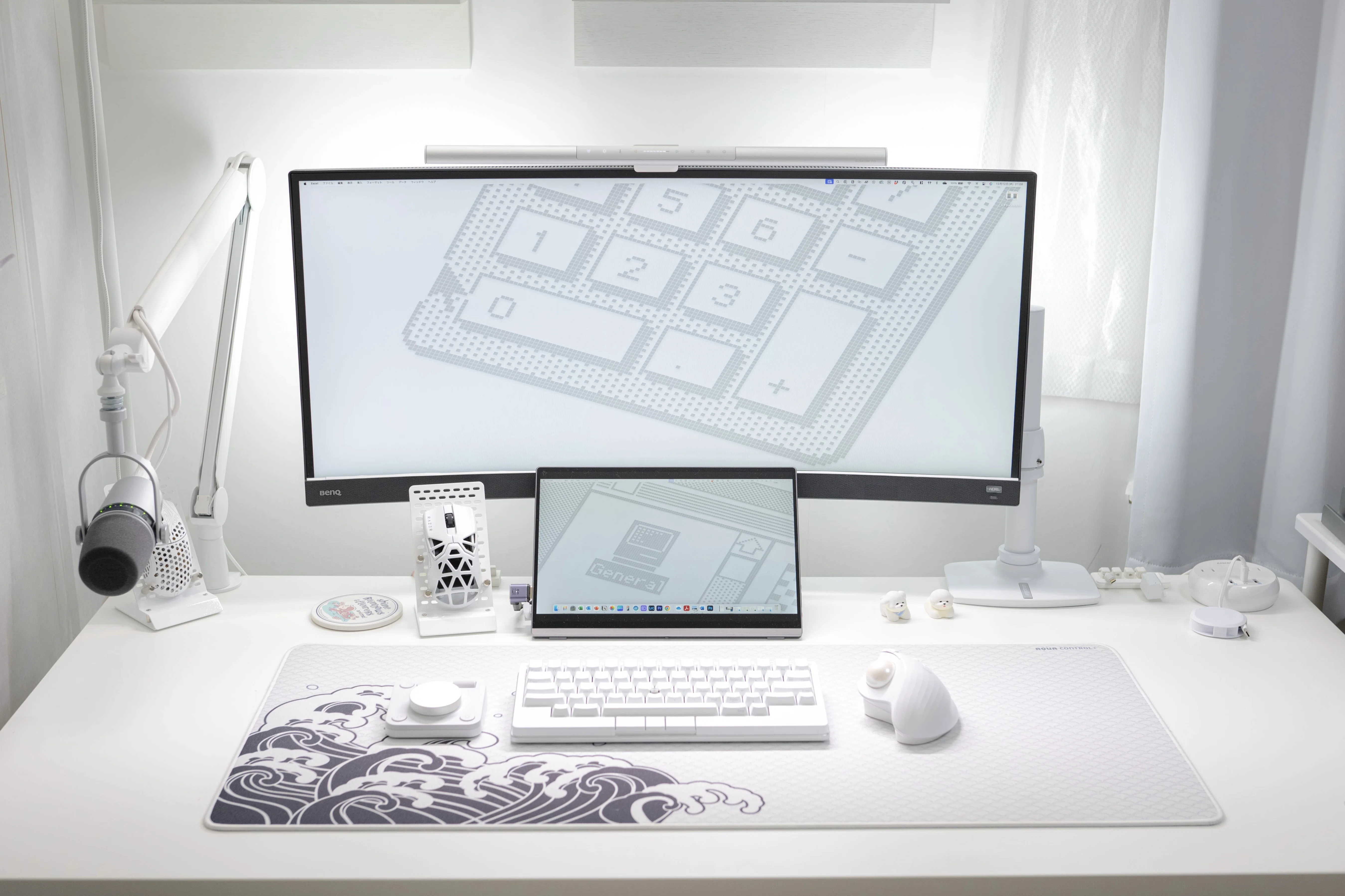 2024年を「デスク」で振り返る｜desk setup｜まち