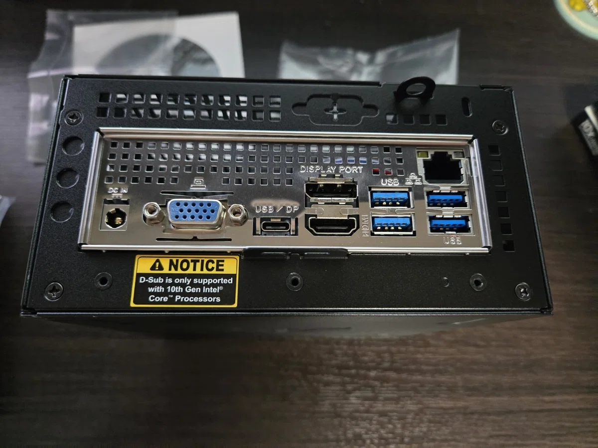 特価のASRock DeskMini H470でリビングPCを組む｜みけねこ！ワークス