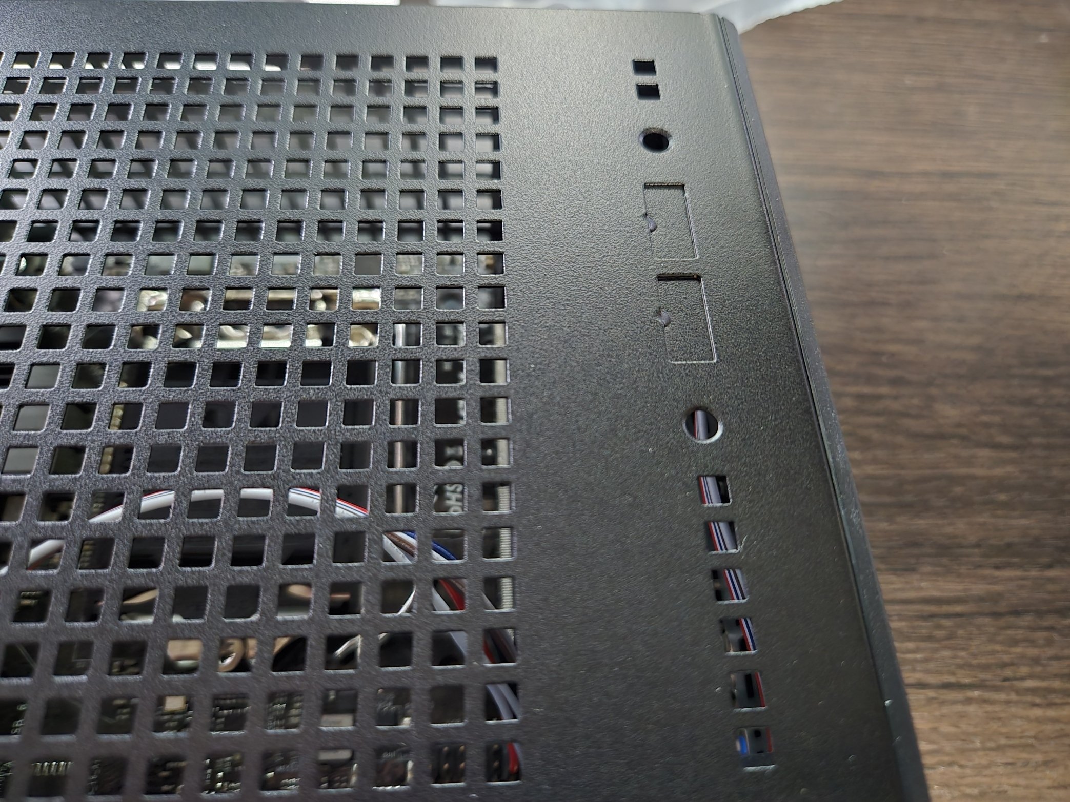 特価のASRock DeskMini H470でリビングPCを組む|みけねこ!ワークス 特価のASRock DeskMini H470でリビングPCを組む|みけねこ!ワークス