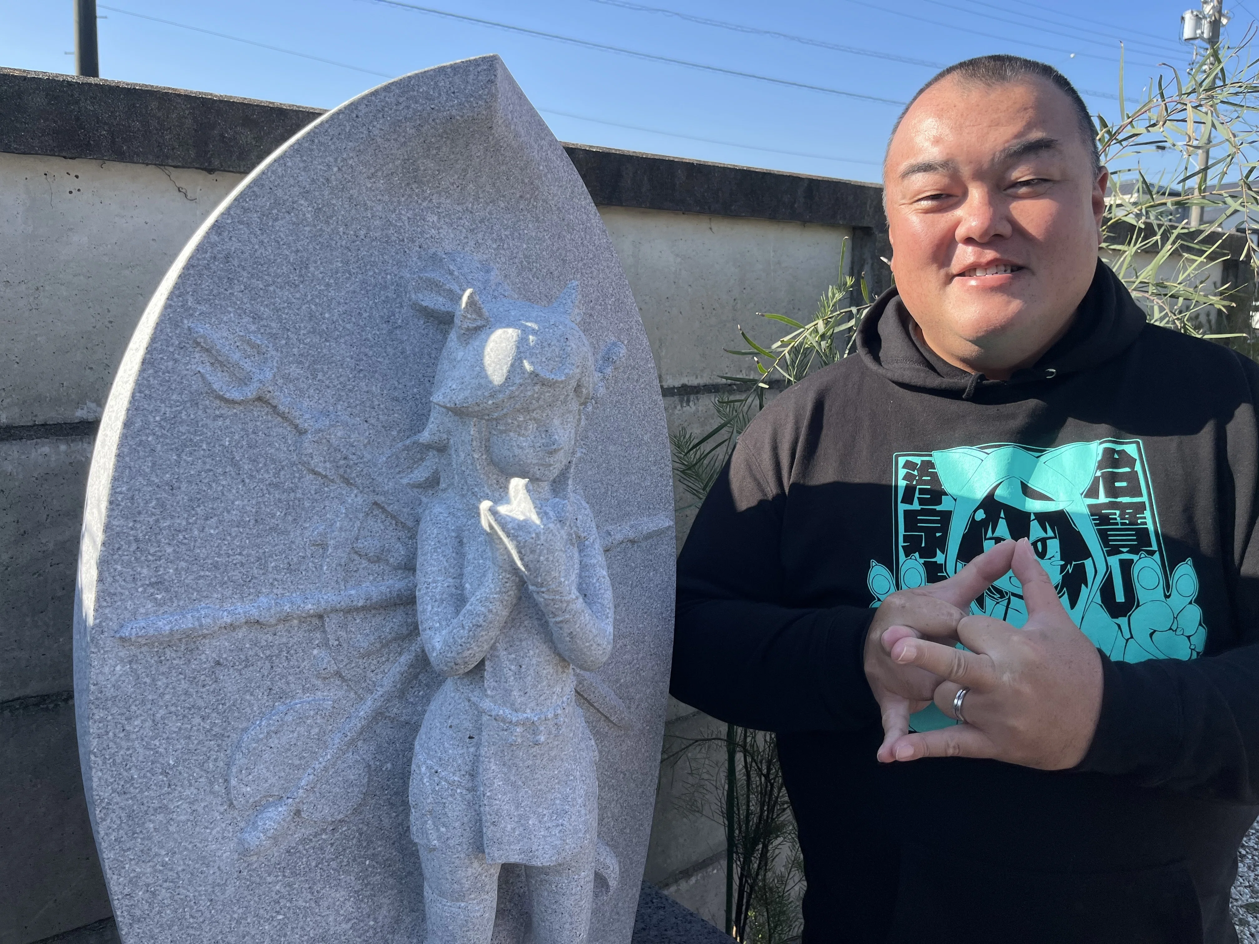 馬頭観音像、開眼。気軽に会いに来て｜矢田石材店