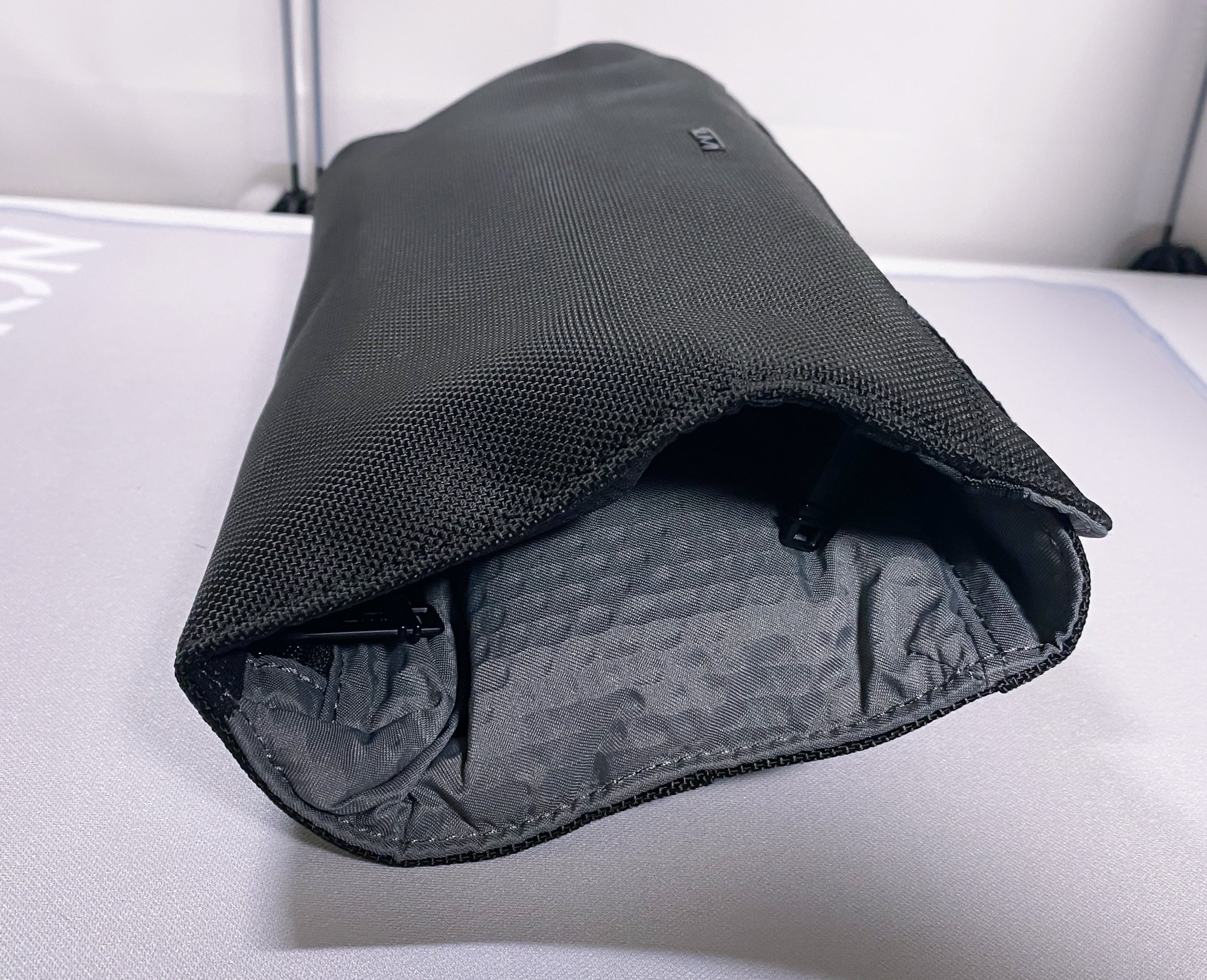 TUMI】 「モバイル・オーガナイザー」レビュー 【バックパックの