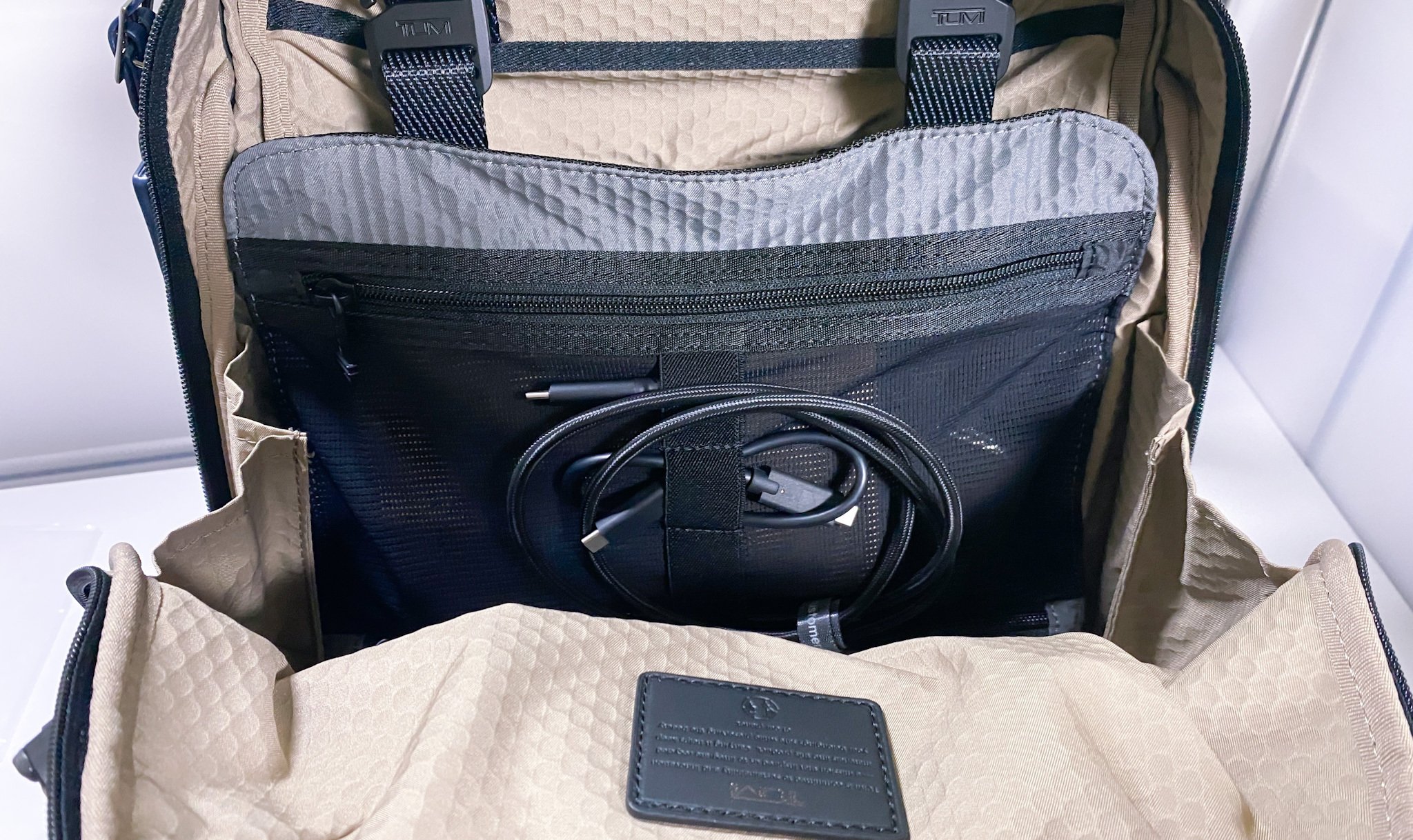 【美品】TUMI　モバイルオーガナイザー　ポーチ TUMI+ モバイル・オーガナイザー / TUMI | ファッション通販