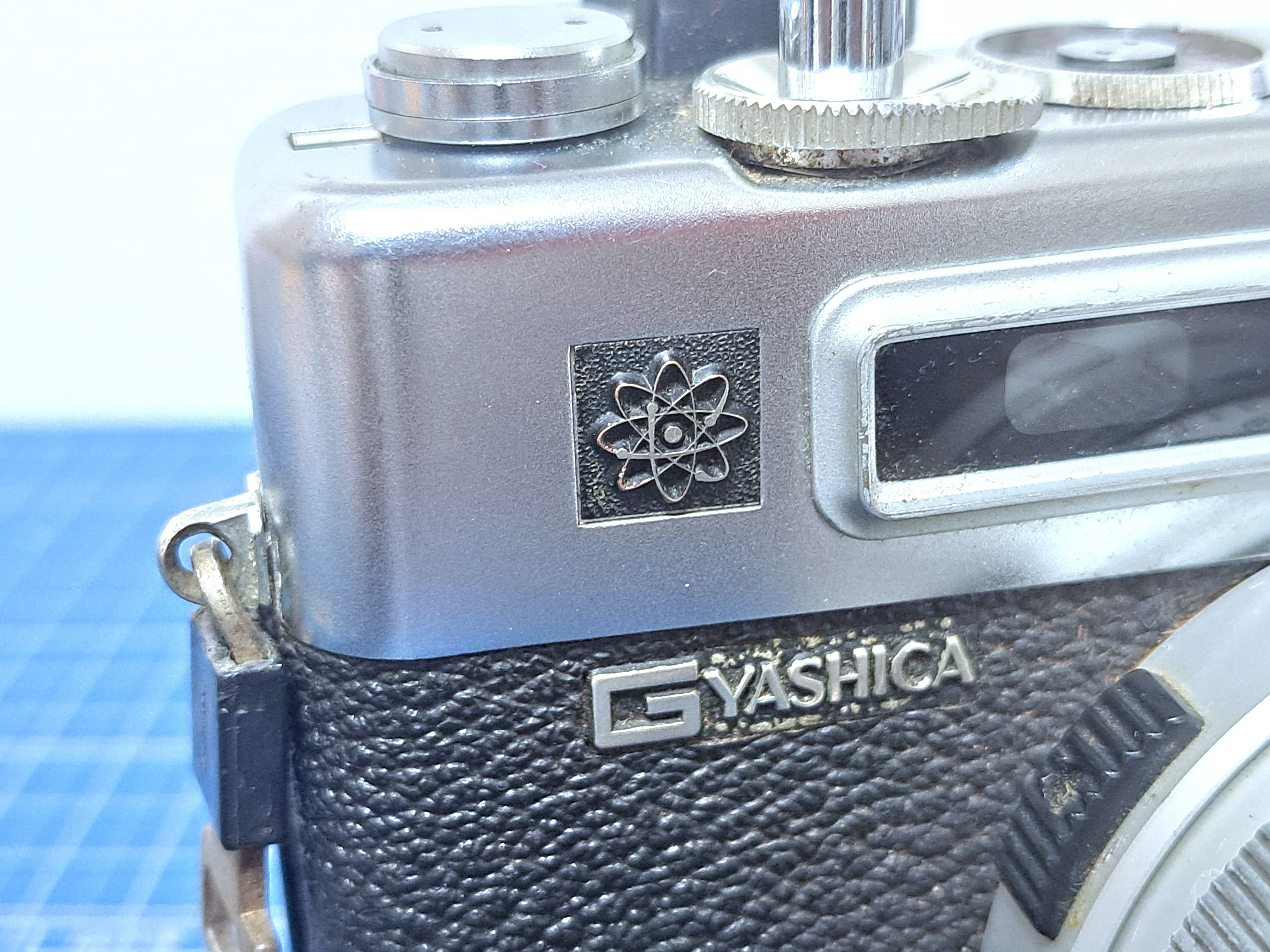 ヤシカ ELECTRO 35（外付けファインダー 等々付属あり） 📷 外付けファインダーをつけた、可愛い｜GR宮前