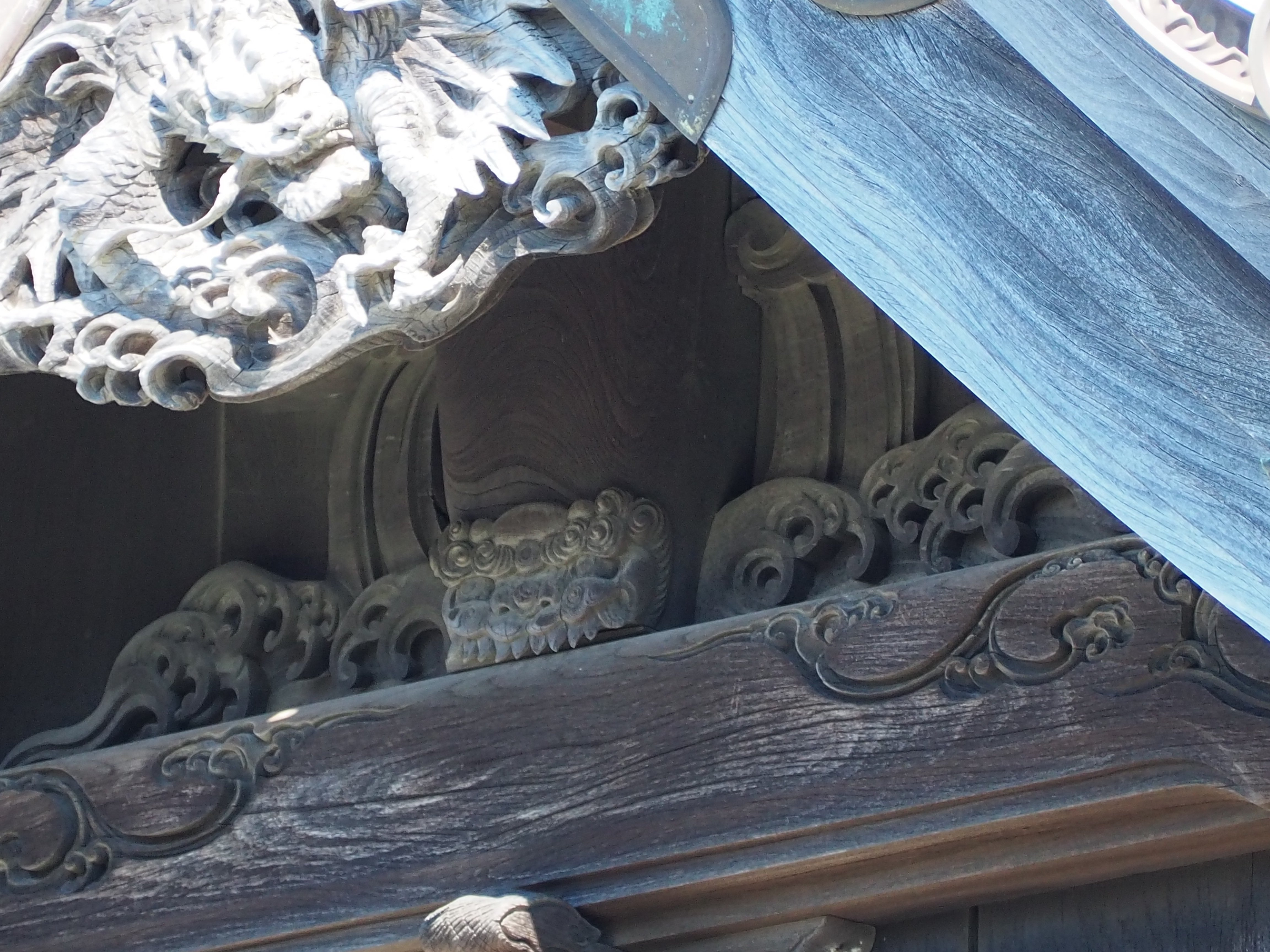 宮彫り」～神奈川の龍以外の彫り物 【獅噛】（しかみ・しがみ