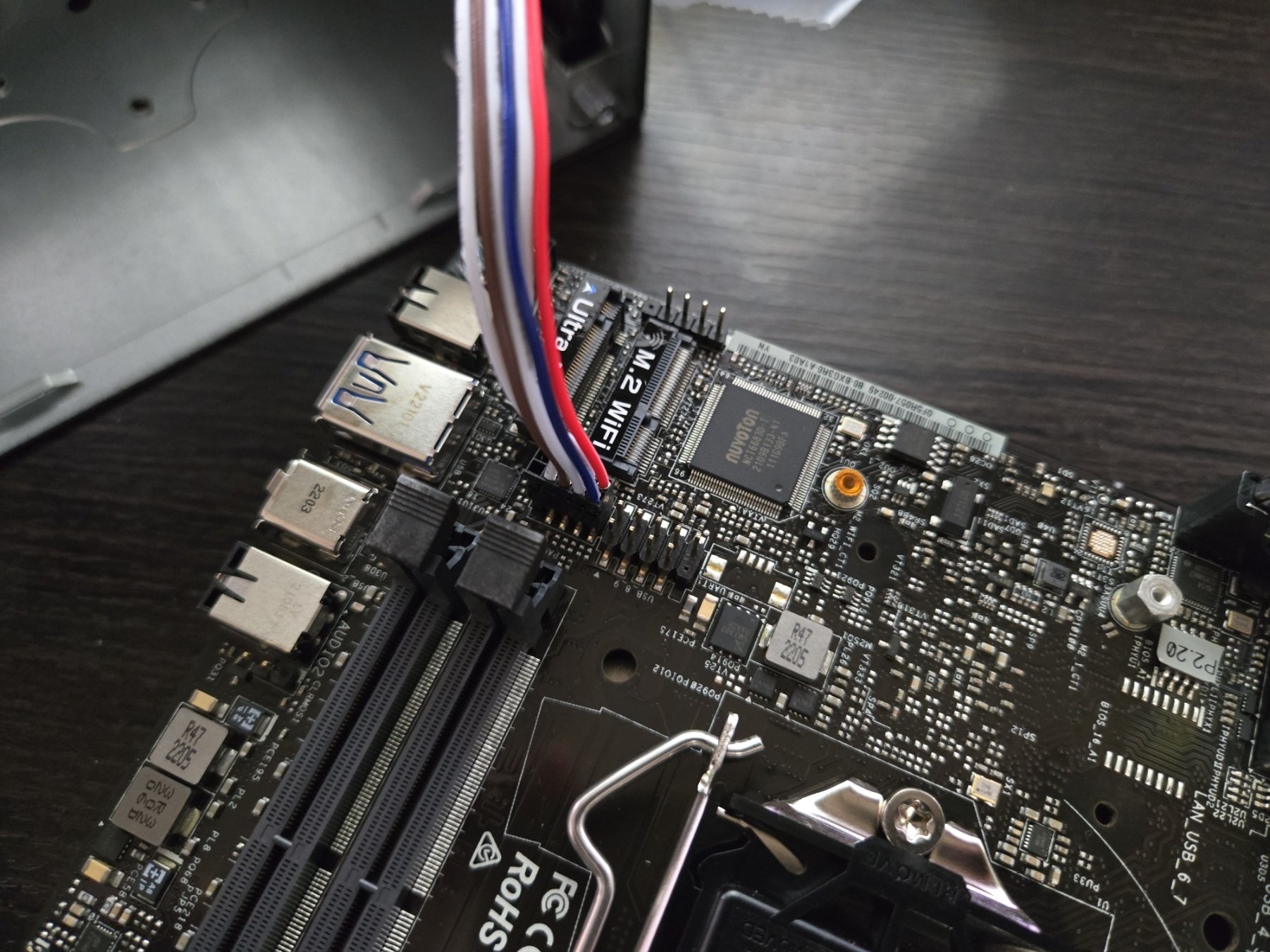 特価のASRock DeskMini H470でリビングPCを組む|みけねこ!ワークス 特価のASRock DeskMini H470でリビングPCを組む|みけねこ!ワークス